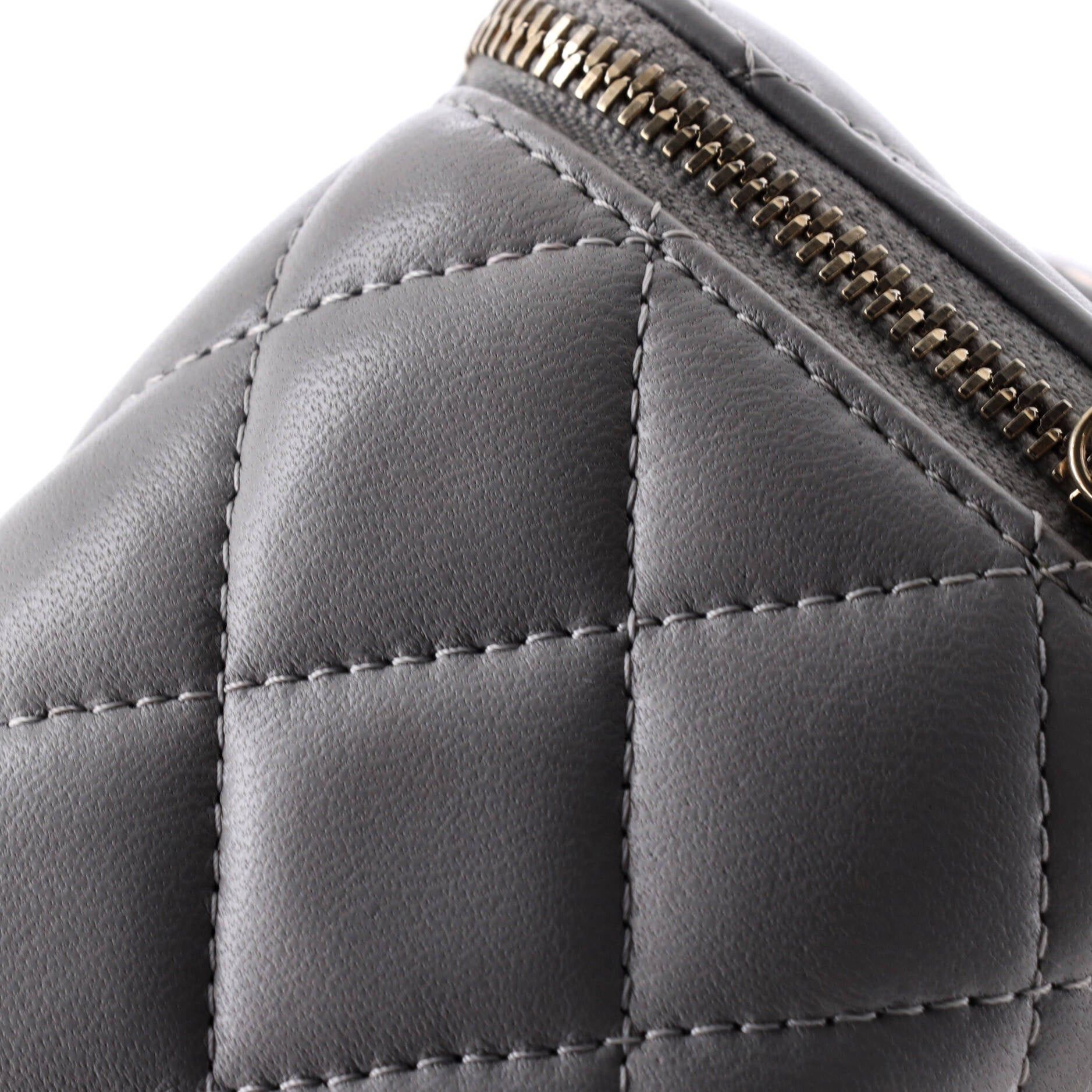 Chanel Pearl Crush Vanity Case with Chain Size ONE SIZE - 6 Thumbnail
