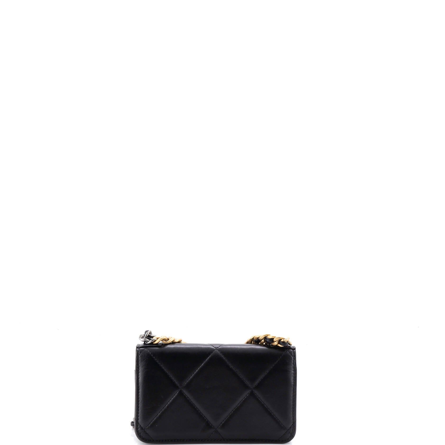 Chanel 19 Flap Phone Holder with Chain Size ONE SIZE - 3 Thumbnail