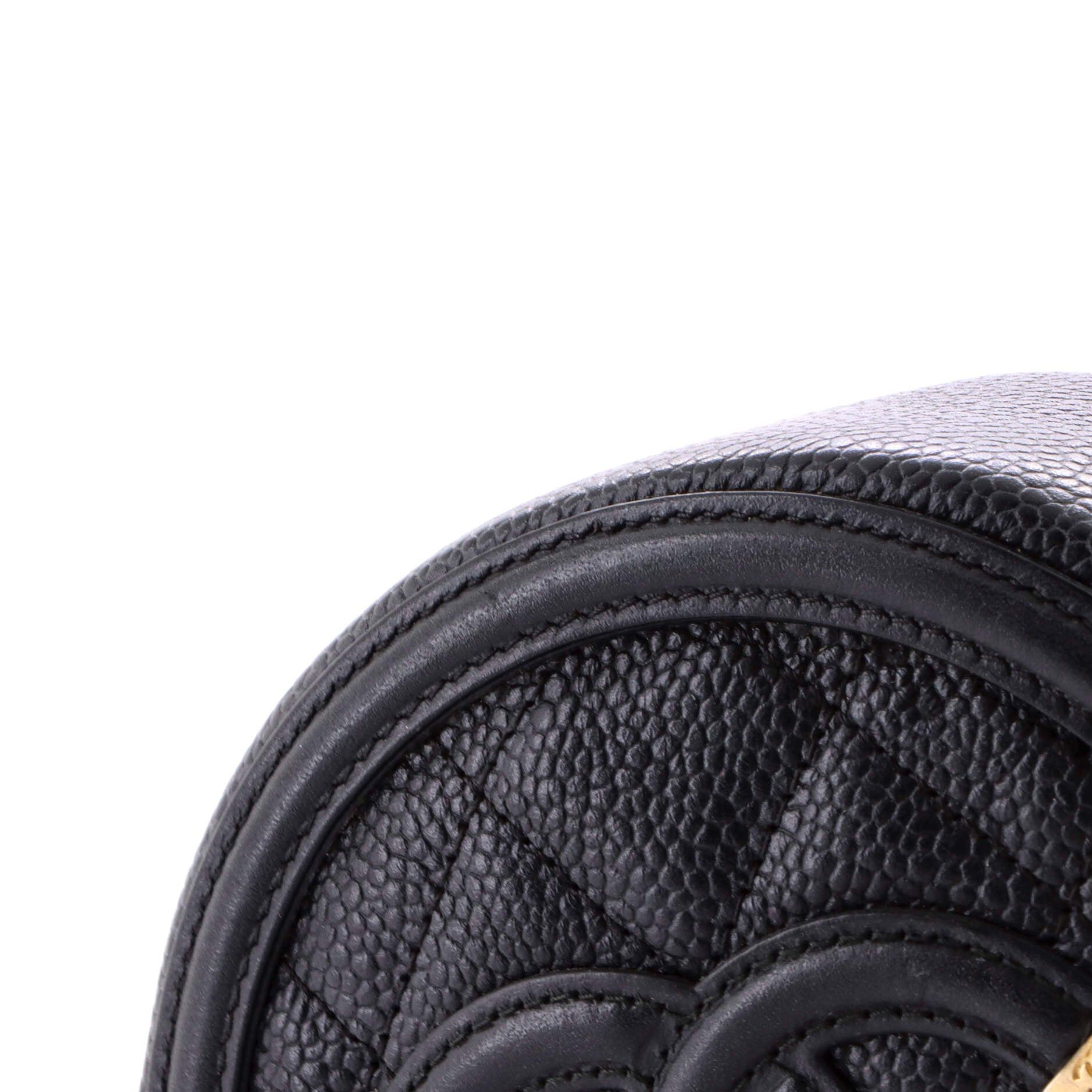 Chanel Filigree Round Clutch with Chain Size ONE SIZE - 7 Thumbnail