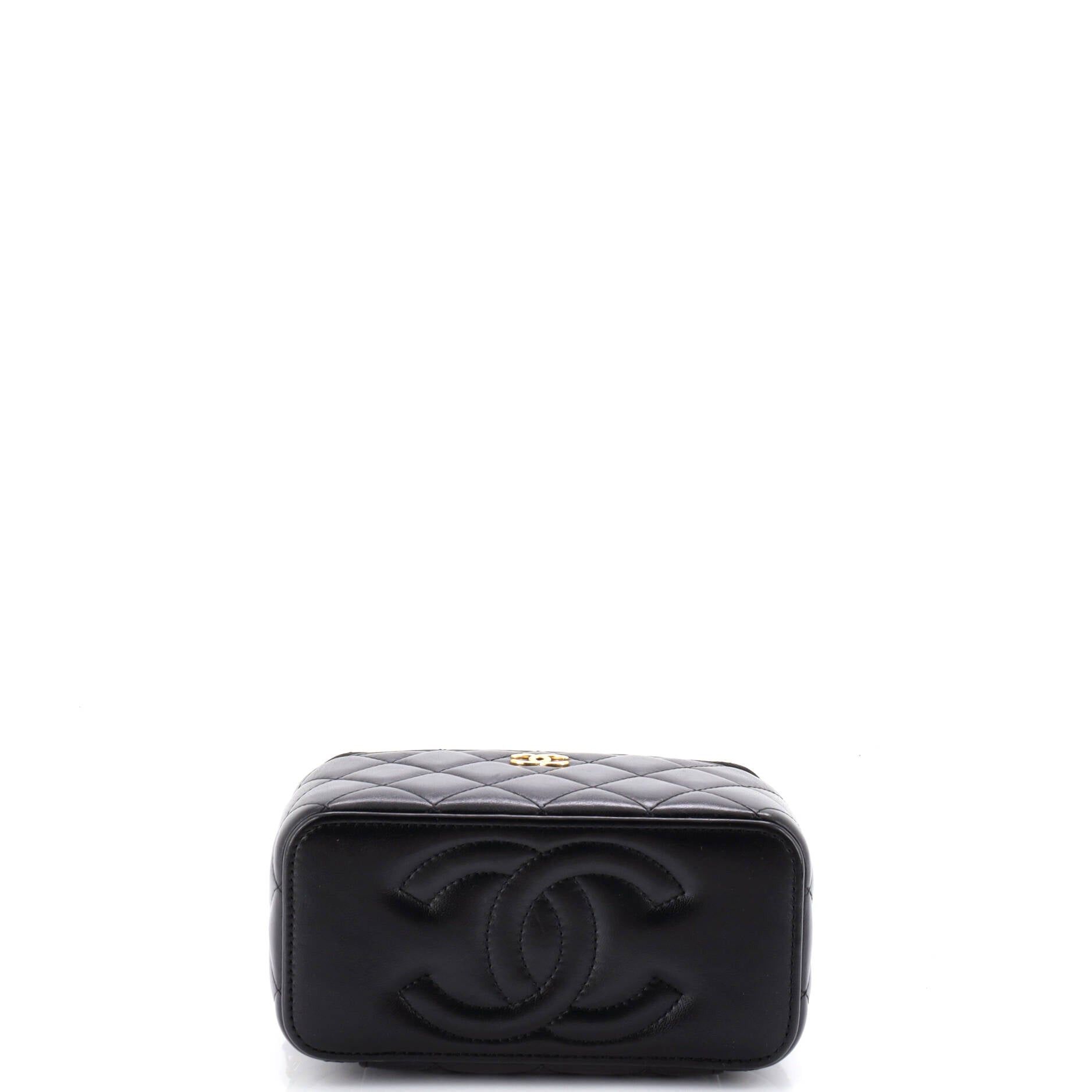 Chanel Classic Vanity Case with Resin Pearl Chain Size ONE SIZE - 4 Thumbnail