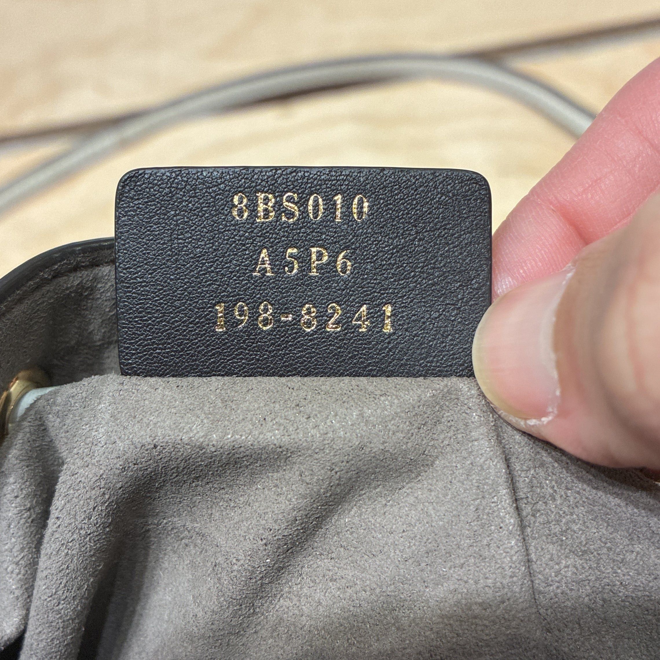 Fendi Mania Logo Mon Tresor Bucket Bag Size ONE SIZE - 7 Thumbnail