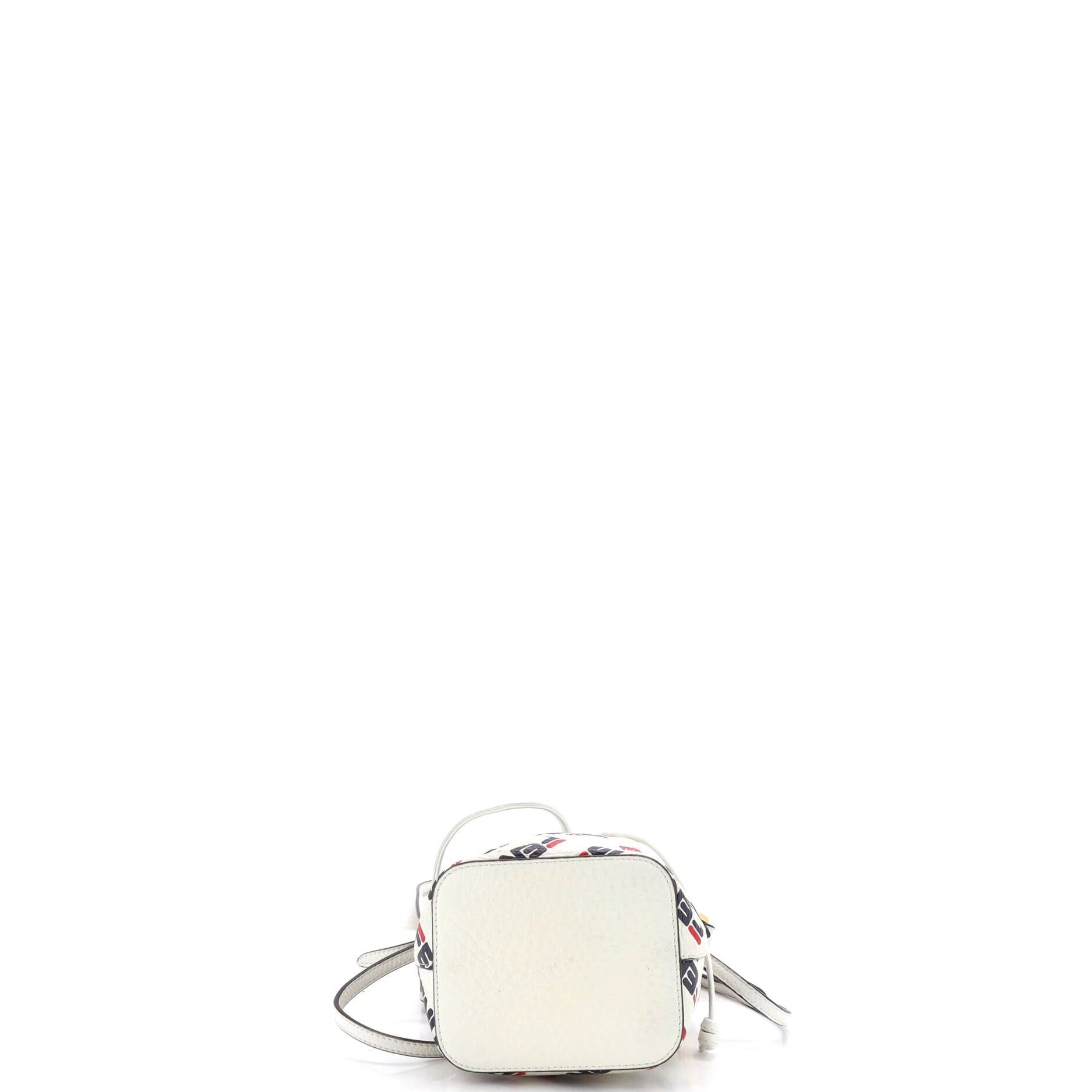 Fendi Mania Logo Mon Tresor Bucket Bag Size ONE SIZE - 4 Thumbnail