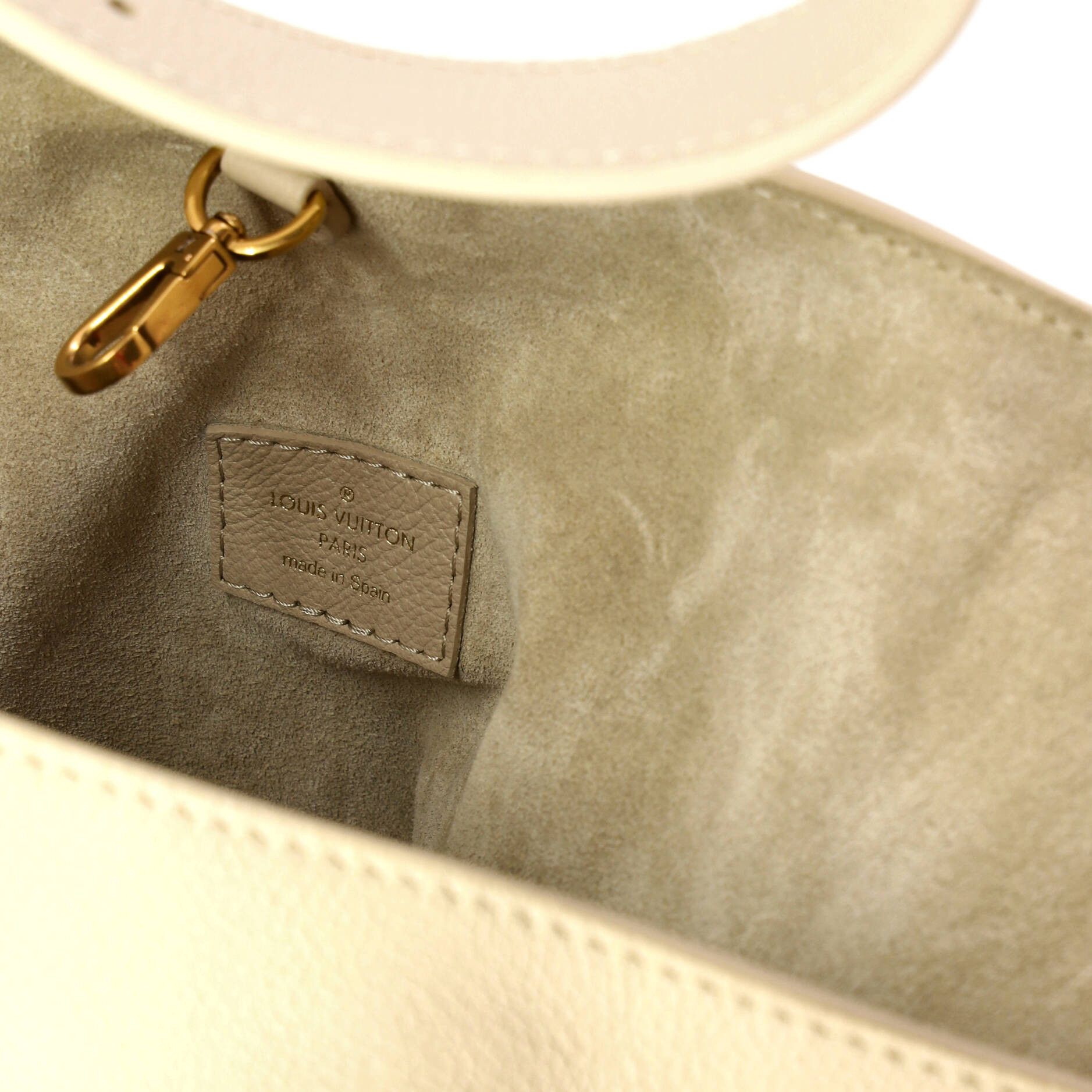 Louis Vuitton Low Key Hobo Size ONE SIZE - 7 Thumbnail