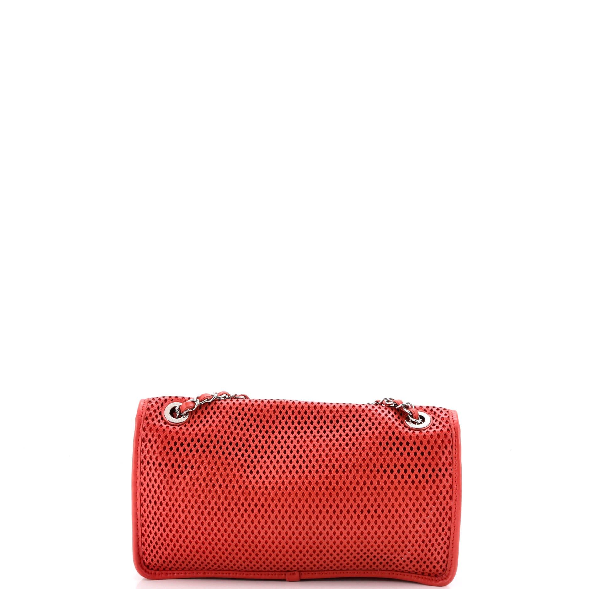 Chanel Up In The Air Flap Bag Size ONE SIZE - 3 Thumbnail