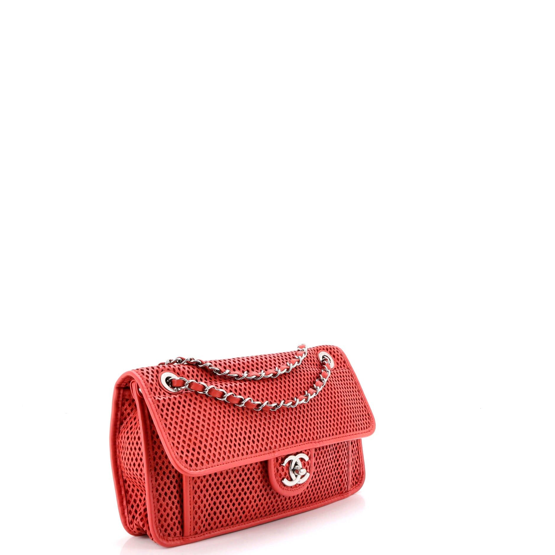 Chanel Up In The Air Flap Bag Size ONE SIZE - 2 Thumbnail