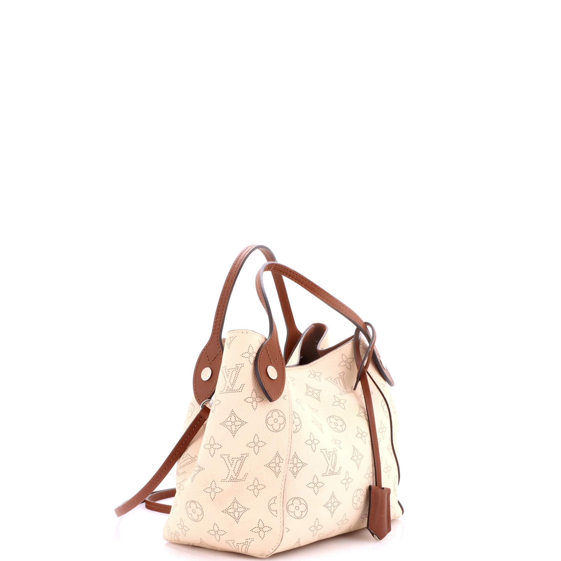 Louis Vuitton Hina Handbag Size ONE SIZE - 3 Thumbnail