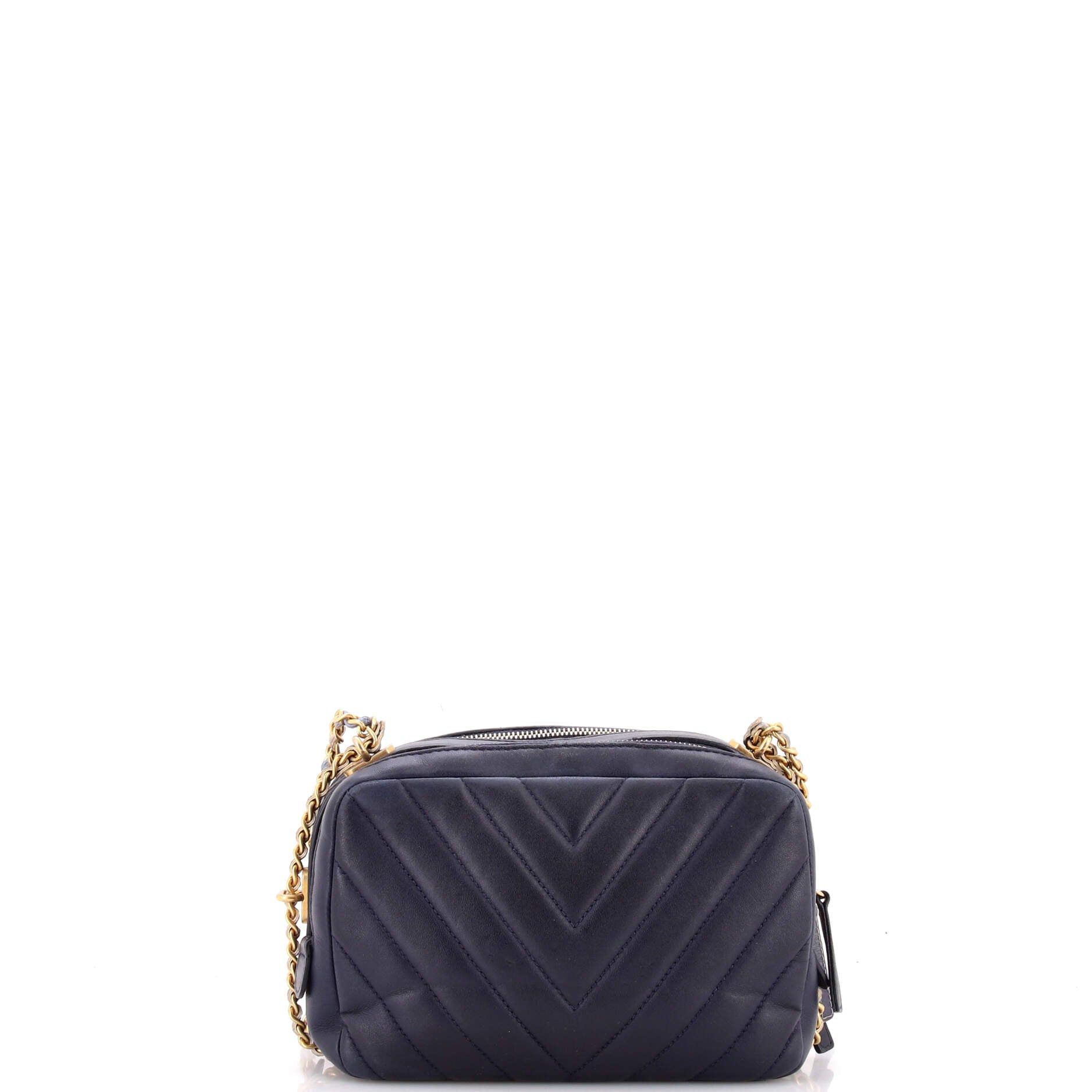 Chanel CC Front Pocket Chain Camera Bag Size ONE SIZE - 3 Thumbnail