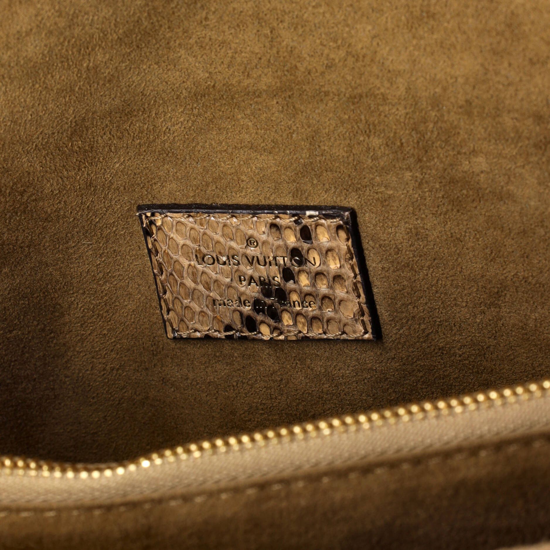 Louis Vuitton Victoire Handbag Size ONE SIZE - 7 Thumbnail