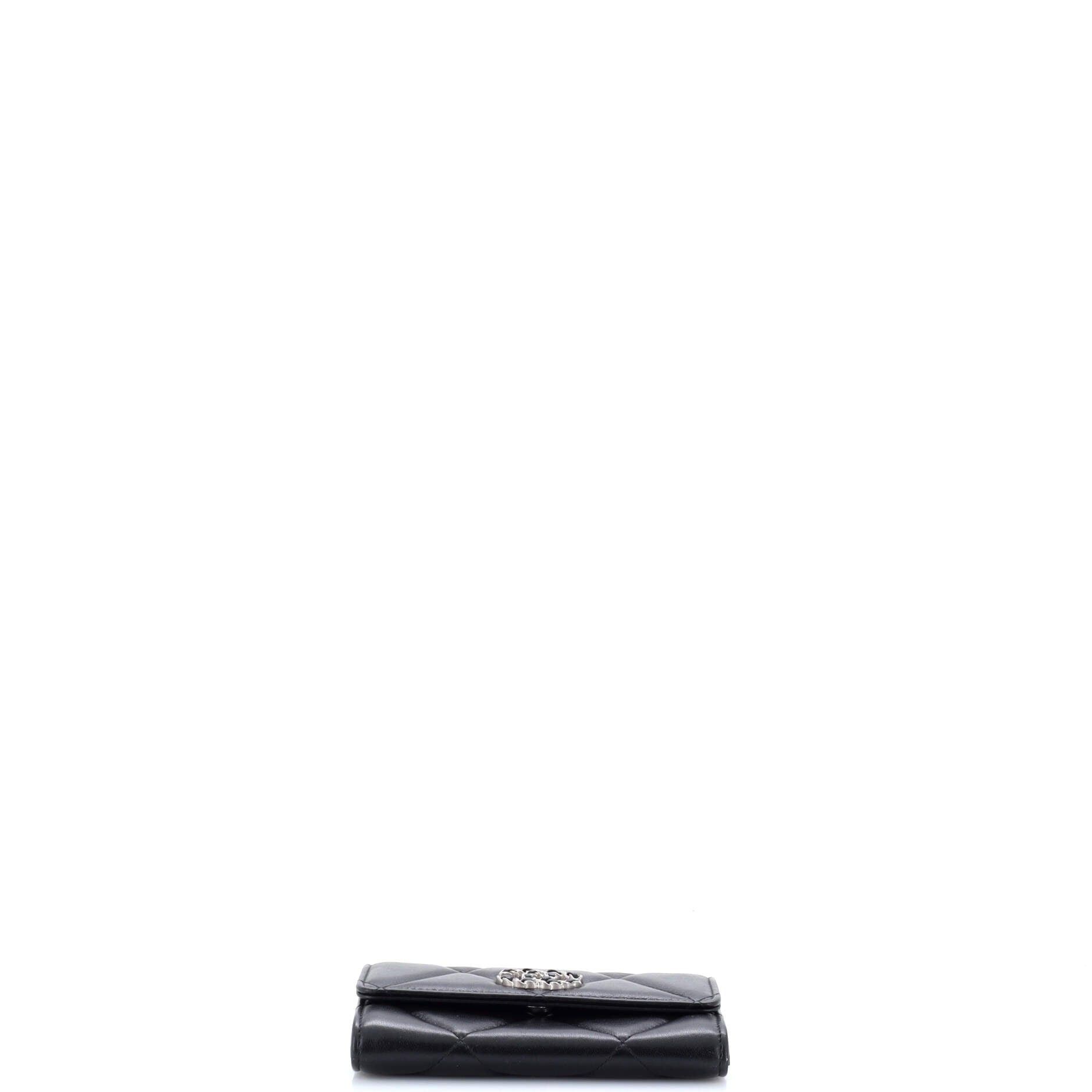 Chanel 19 Flap Wallet Size ONE SIZE - 4 Thumbnail