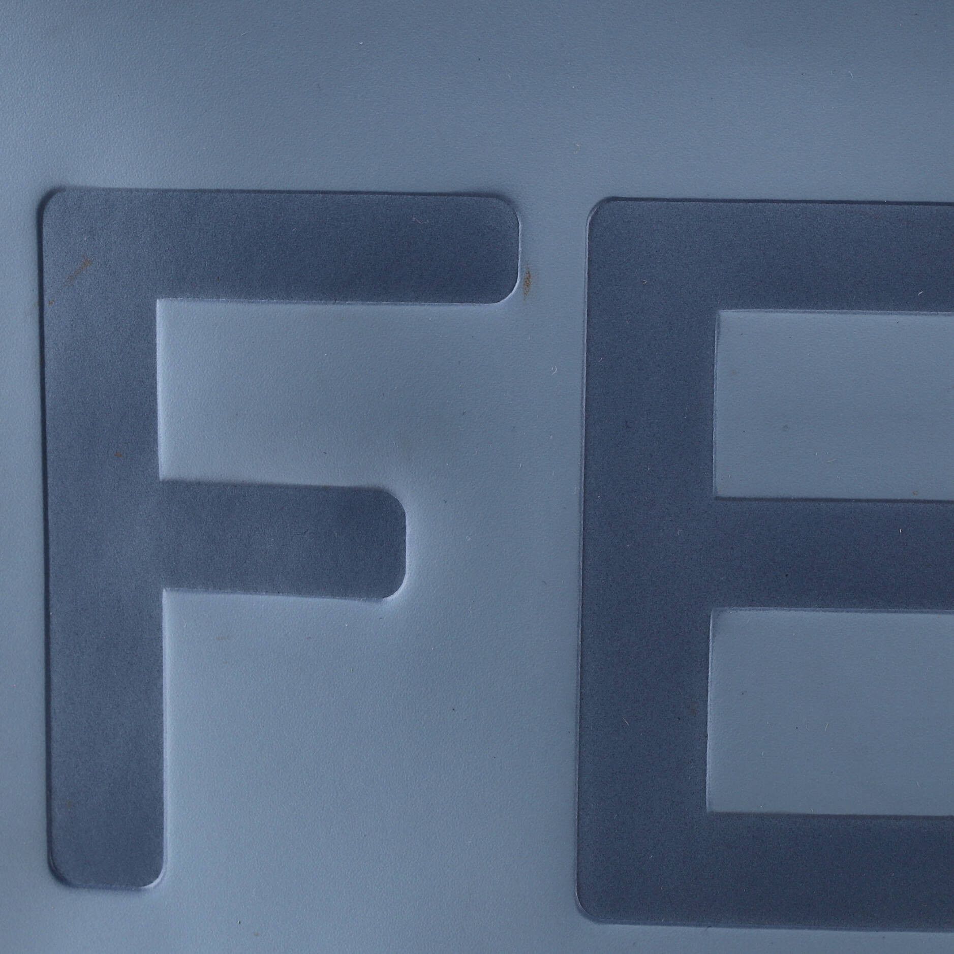 Fendi Logo Flat Wristlet Pouch Size ONE SIZE - 7 Thumbnail