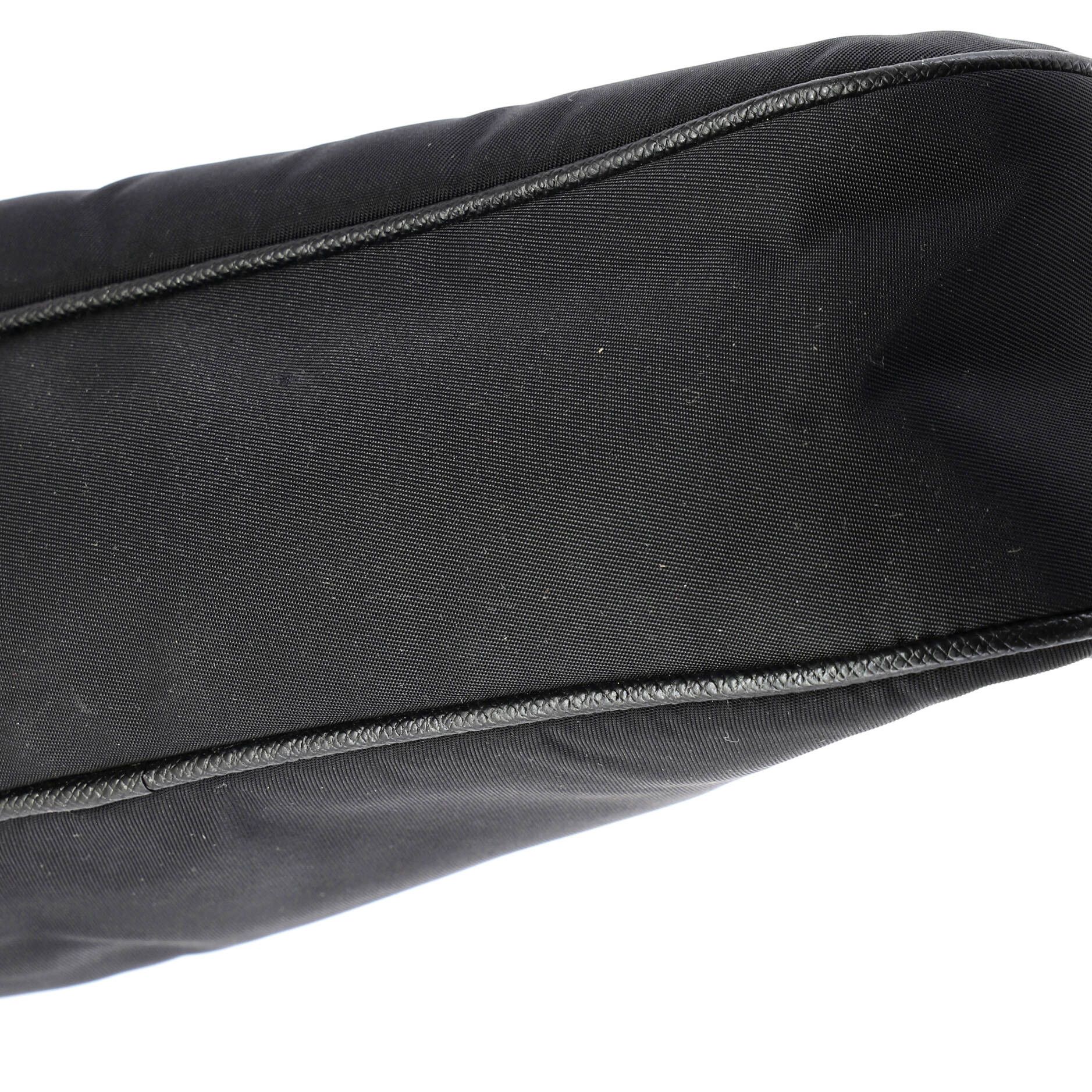 Prada Re-Edition 2005 Shoulder Bag Size ONE SIZE - 6 Thumbnail