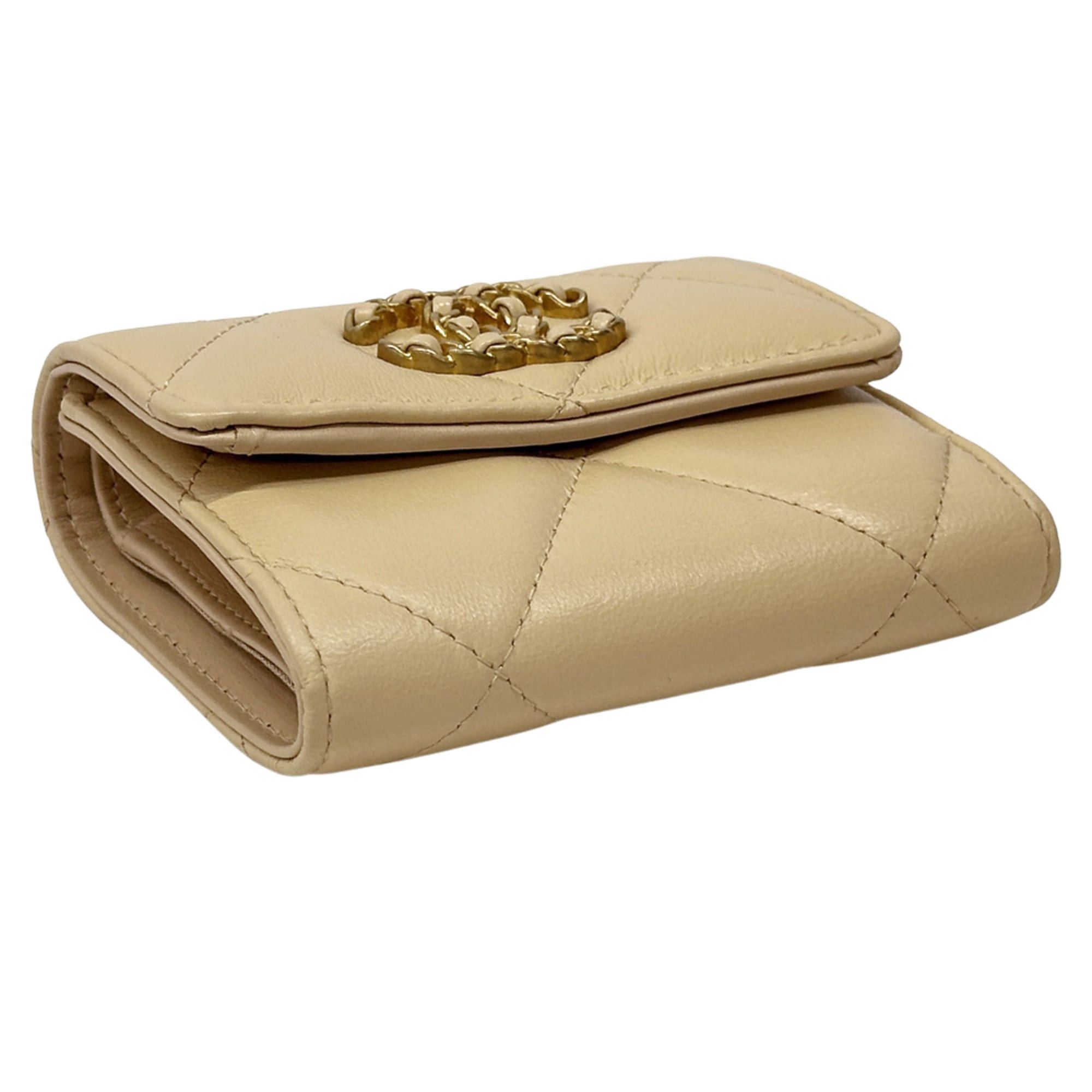 Chanel Chanel Wallet 19 Women's Brand Bi-fold Lambskin Beige Gold Hardware Coco Mark Matelassé Tri-fold Size ONE SIZE - 3 Thumbnail