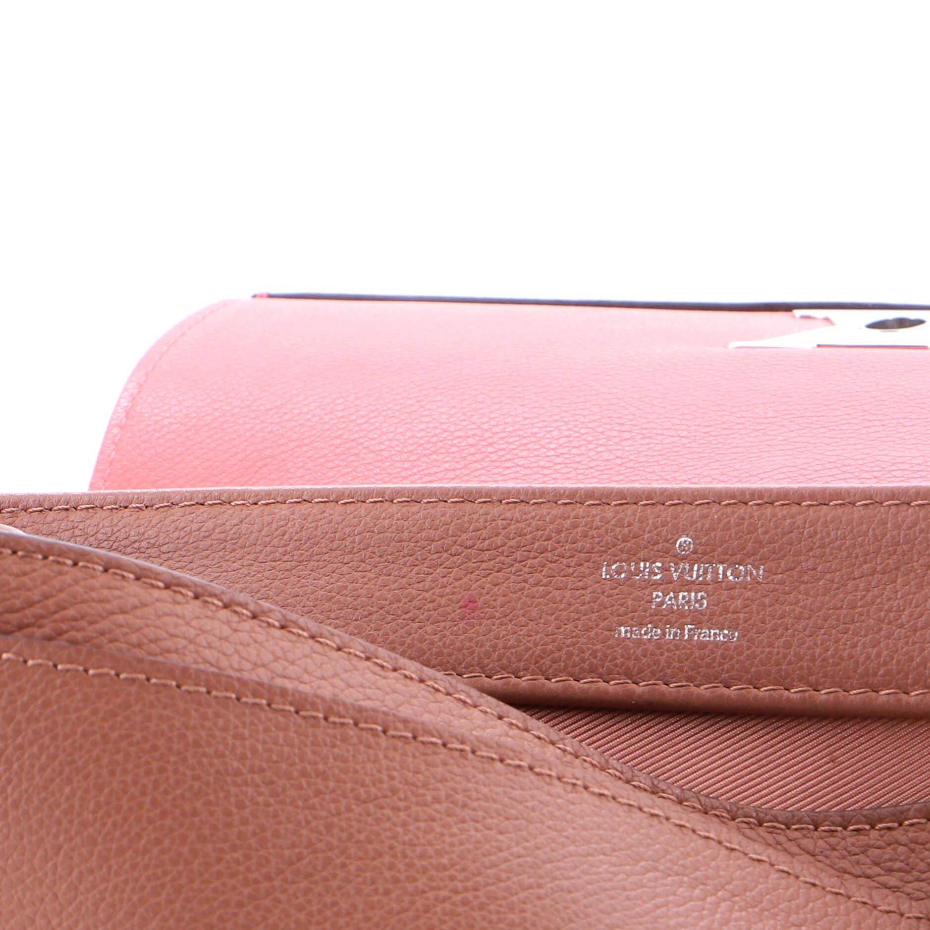 Louis Vuitton Lockme II Handbag Size ONE SIZE - 6 Thumbnail