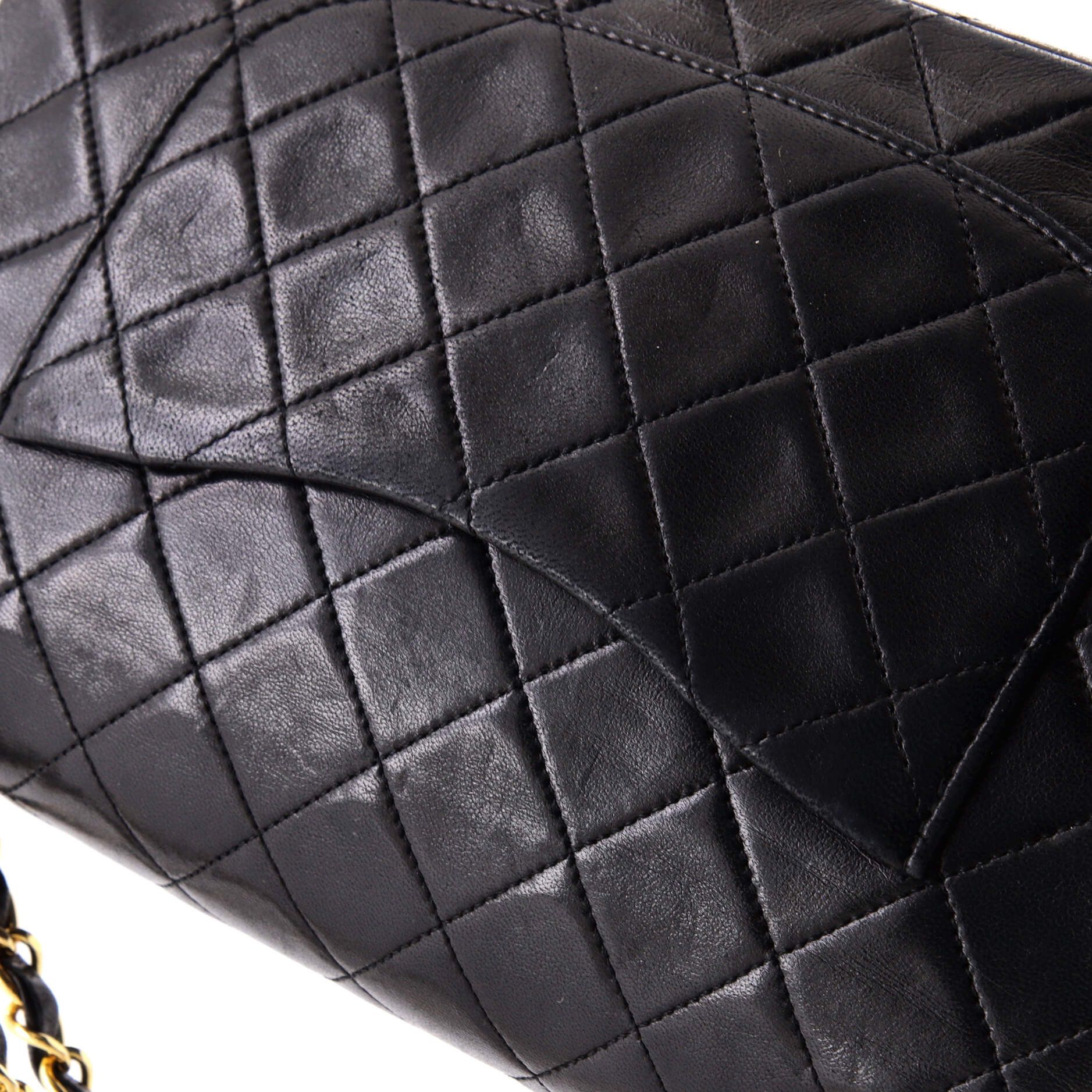 Chanel Vintage Classic Double Flap Bag Size ONE SIZE - 8 Thumbnail