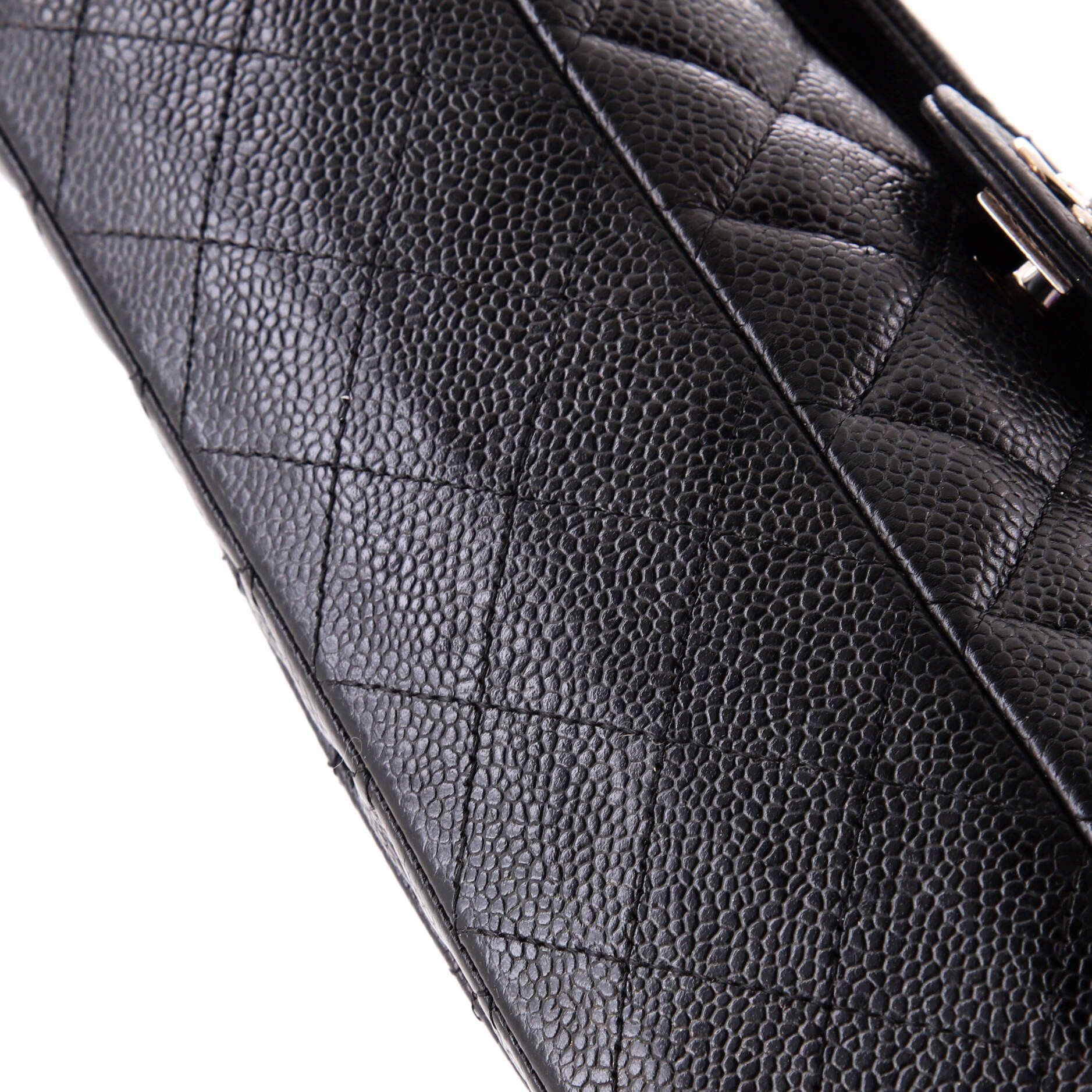 Chanel Vintage Classic Double Flap Bag Size ONE SIZE - 7 Thumbnail