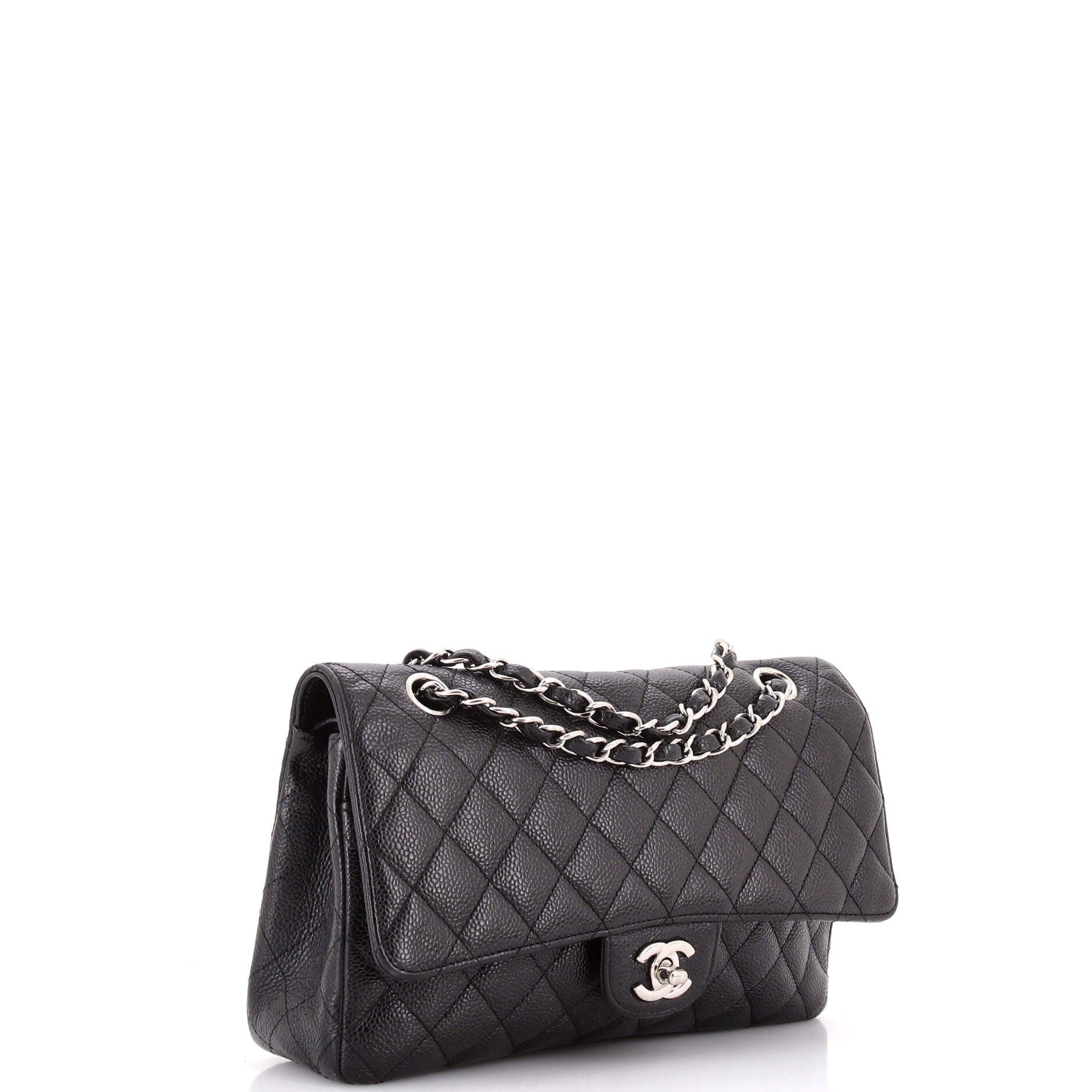 Chanel Vintage Classic Double Flap Bag Size ONE SIZE - 2 Thumbnail