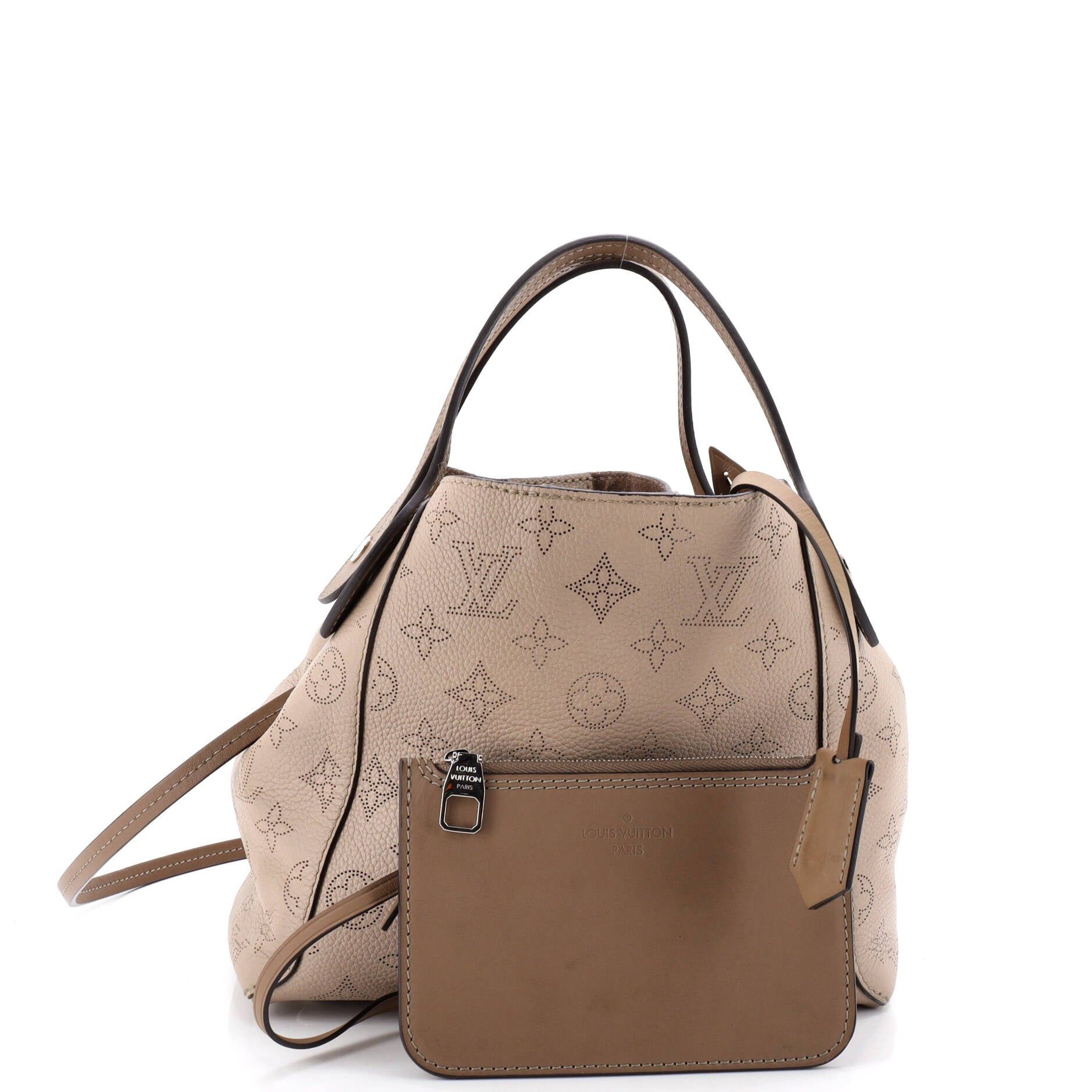 Louis Vuitton Hina Handbag Size ONE SIZE - 2 Thumbnail