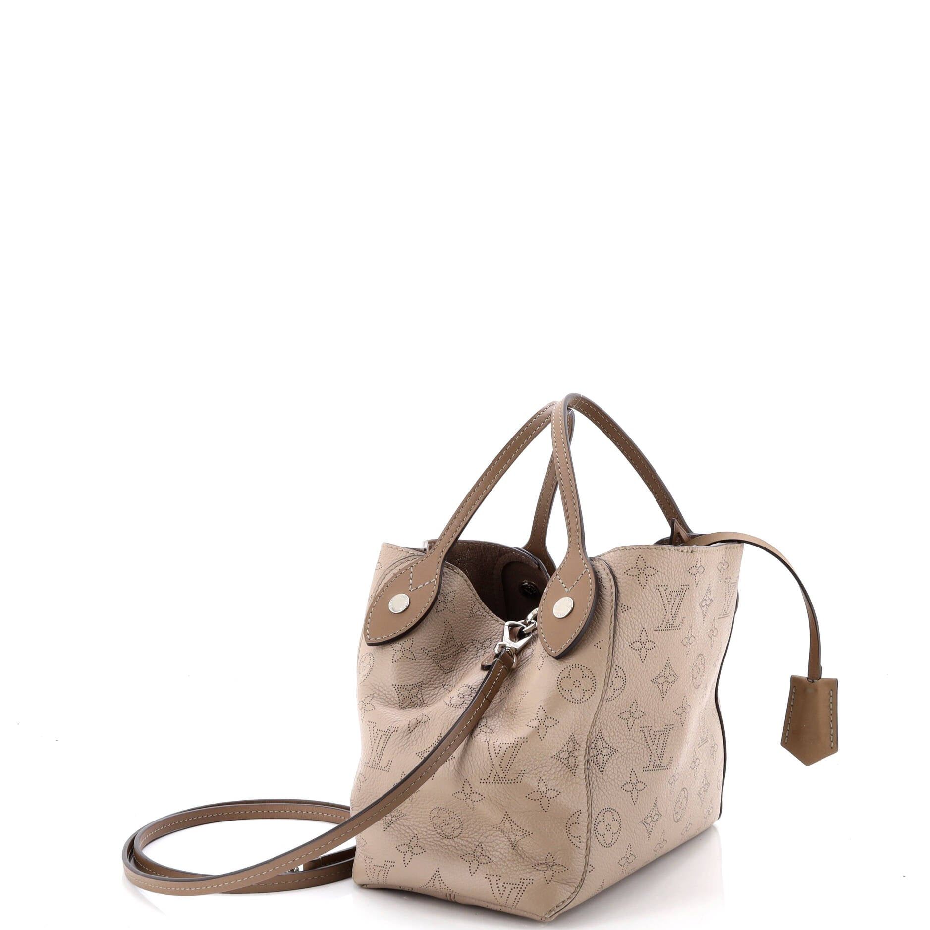 Louis Vuitton Hina Handbag Size ONE SIZE - 3 Thumbnail