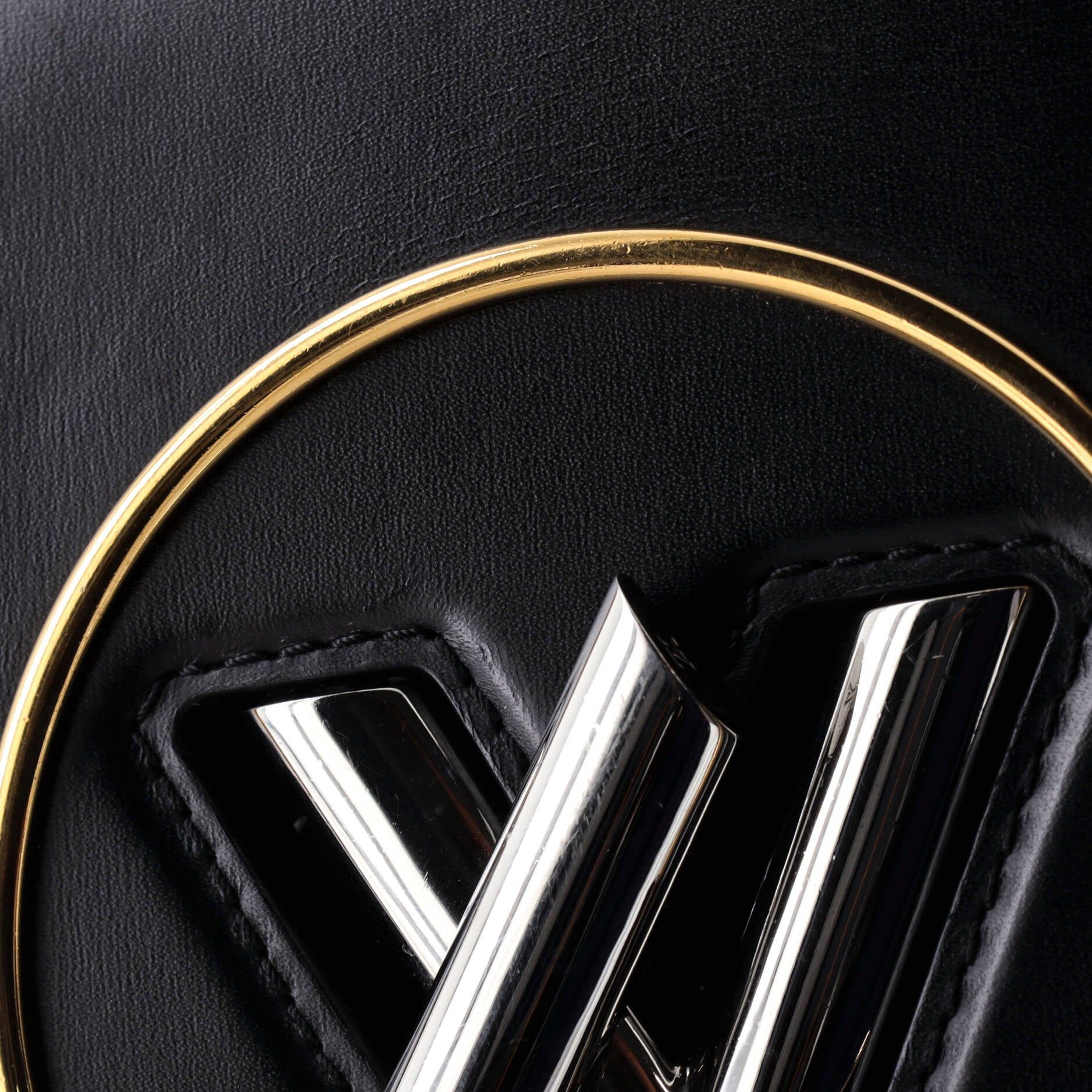 Louis Vuitton Pochette Twist Handbag Size ONE SIZE - 6 Thumbnail