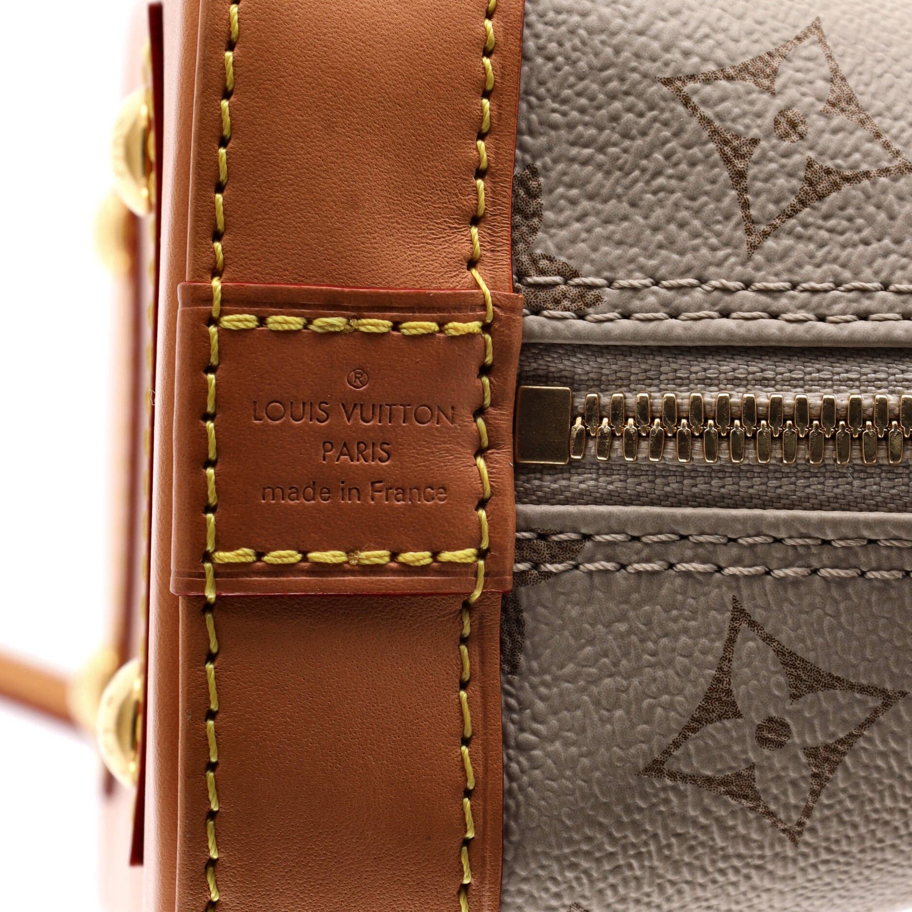 Louis Vuitton Alma Handbag Size ONE SIZE - 7 Thumbnail