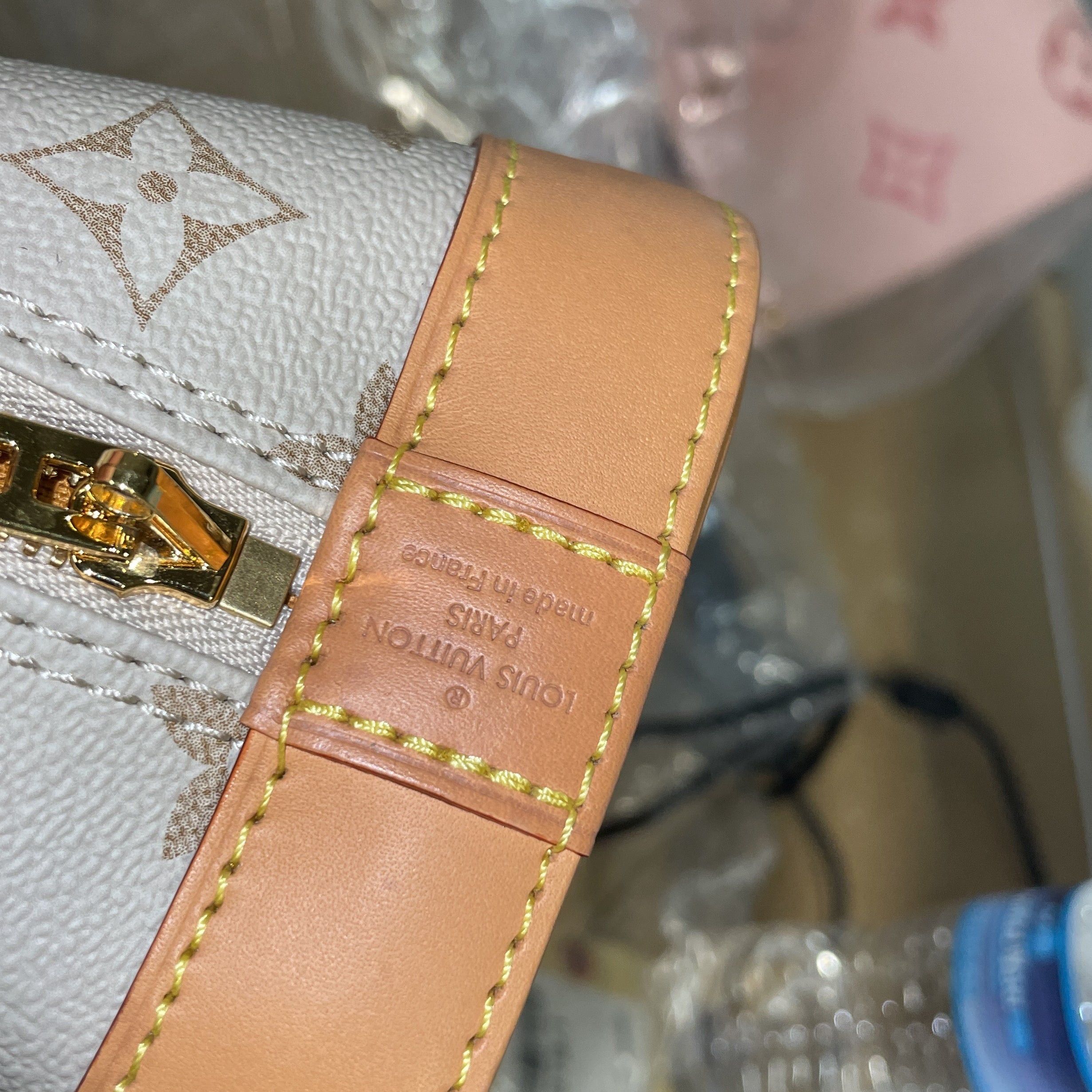 Louis Vuitton Alma Handbag Size ONE SIZE - 8 Thumbnail