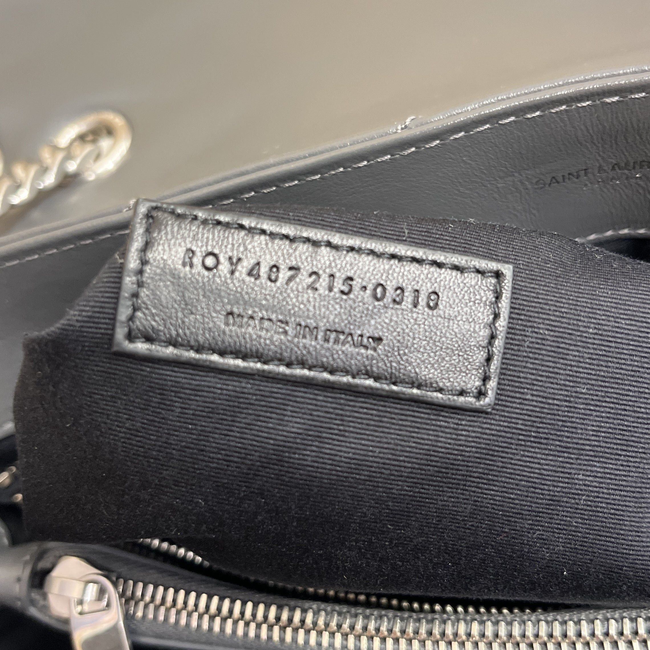 Saint Laurent Paris Loulou Shoulder Bag Size ONE SIZE - 8 Thumbnail