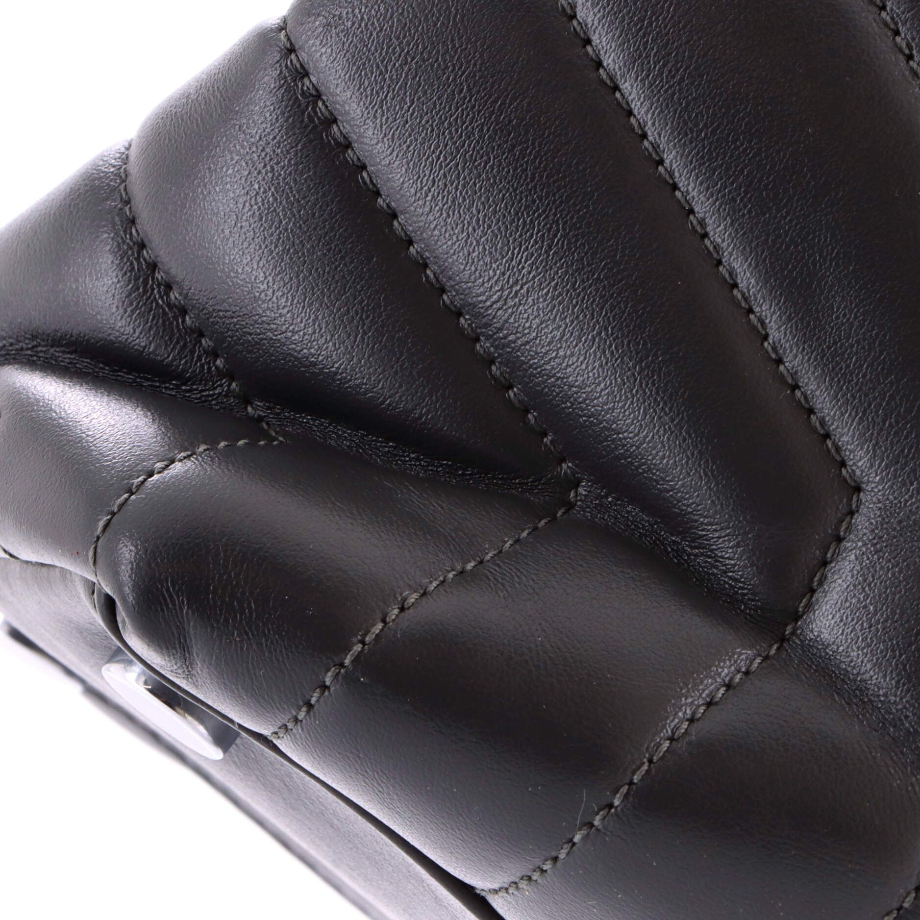 Saint Laurent Paris Loulou Shoulder Bag Size ONE SIZE - 7 Thumbnail