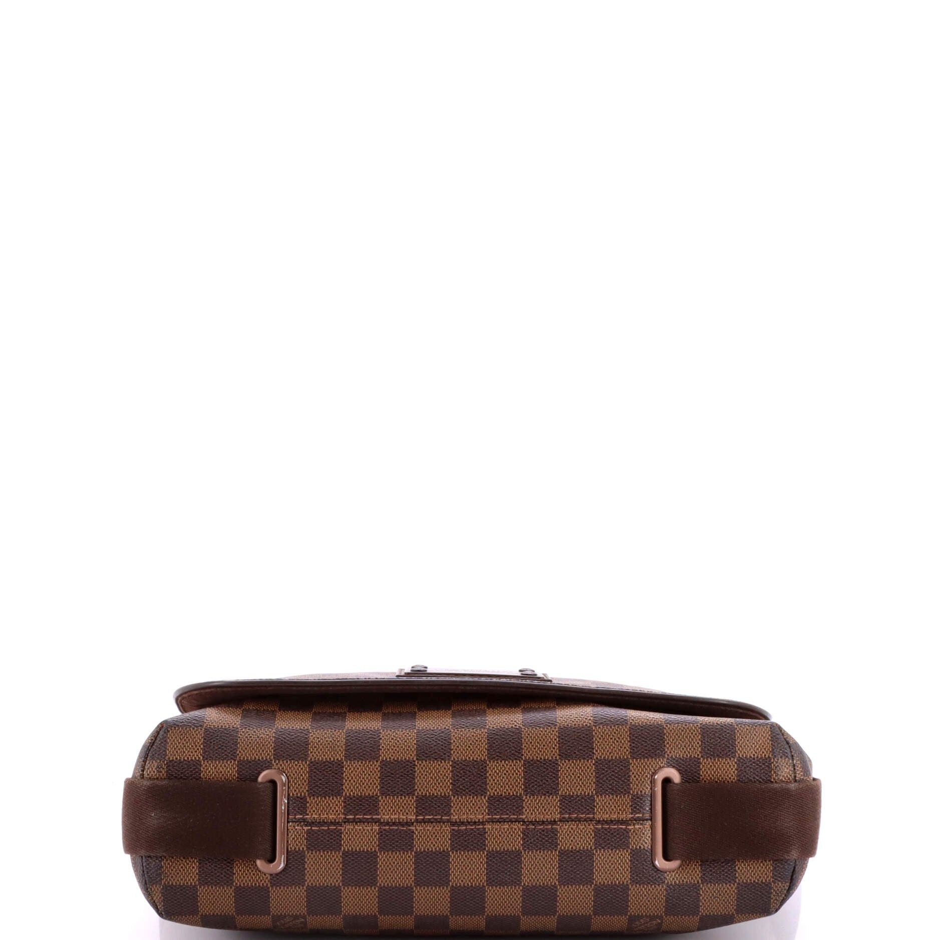 Louis Vuitton District Messenger Bag Size ONE SIZE - 4 Thumbnail
