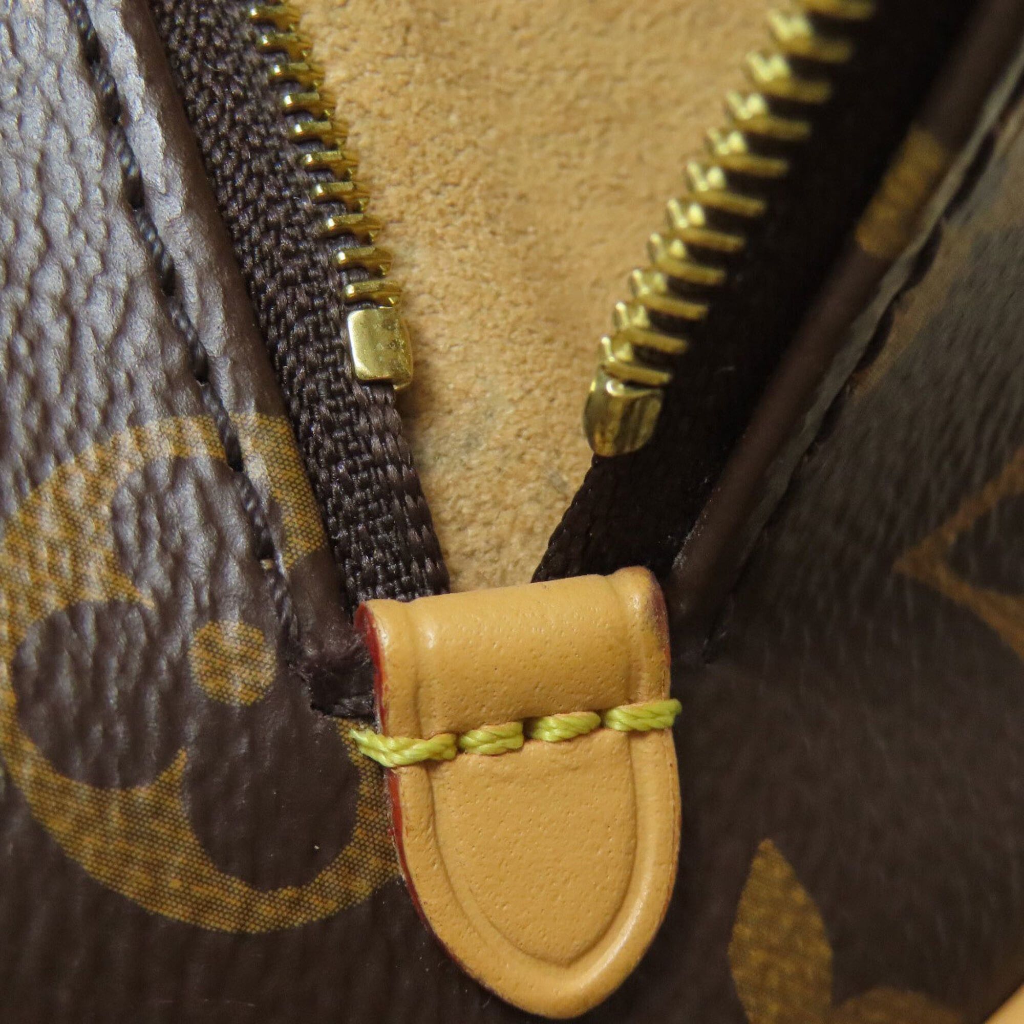 Louis Vuitton Louis Vuitton M81098 Loop Handbag Monogram Canvas Women's LOUIS VUITTON Size ONE SIZE - 12 Thumbnail