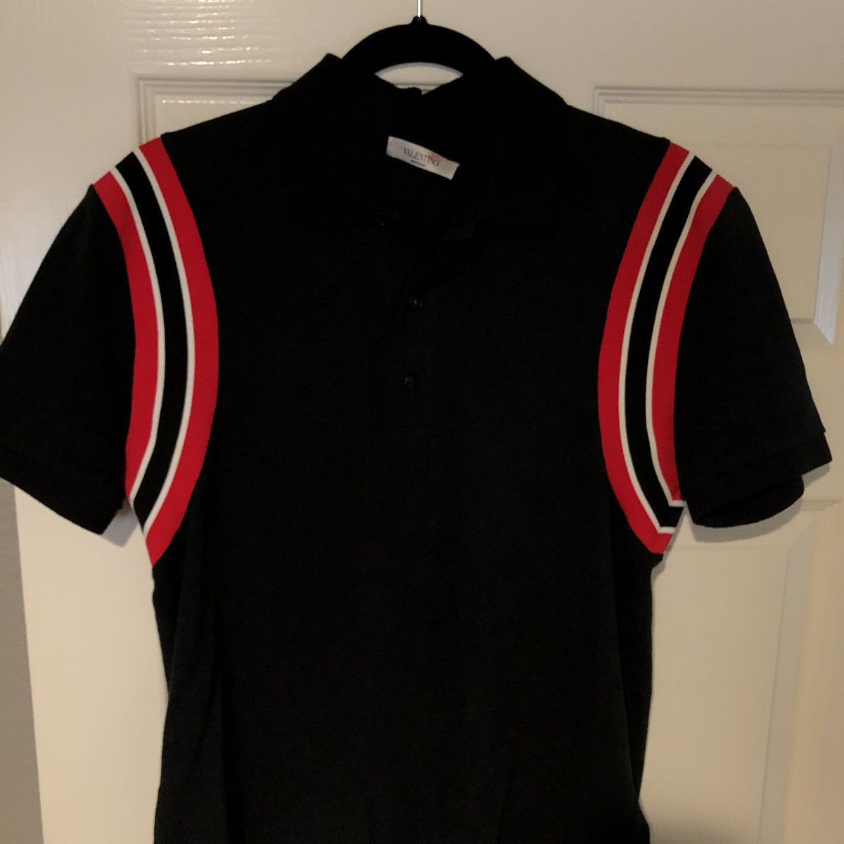 Valentino $825 Valentino Black multi stripe trim signature polo shirt Size US S / EU 44-46 / 1 - 7 Thumbnail