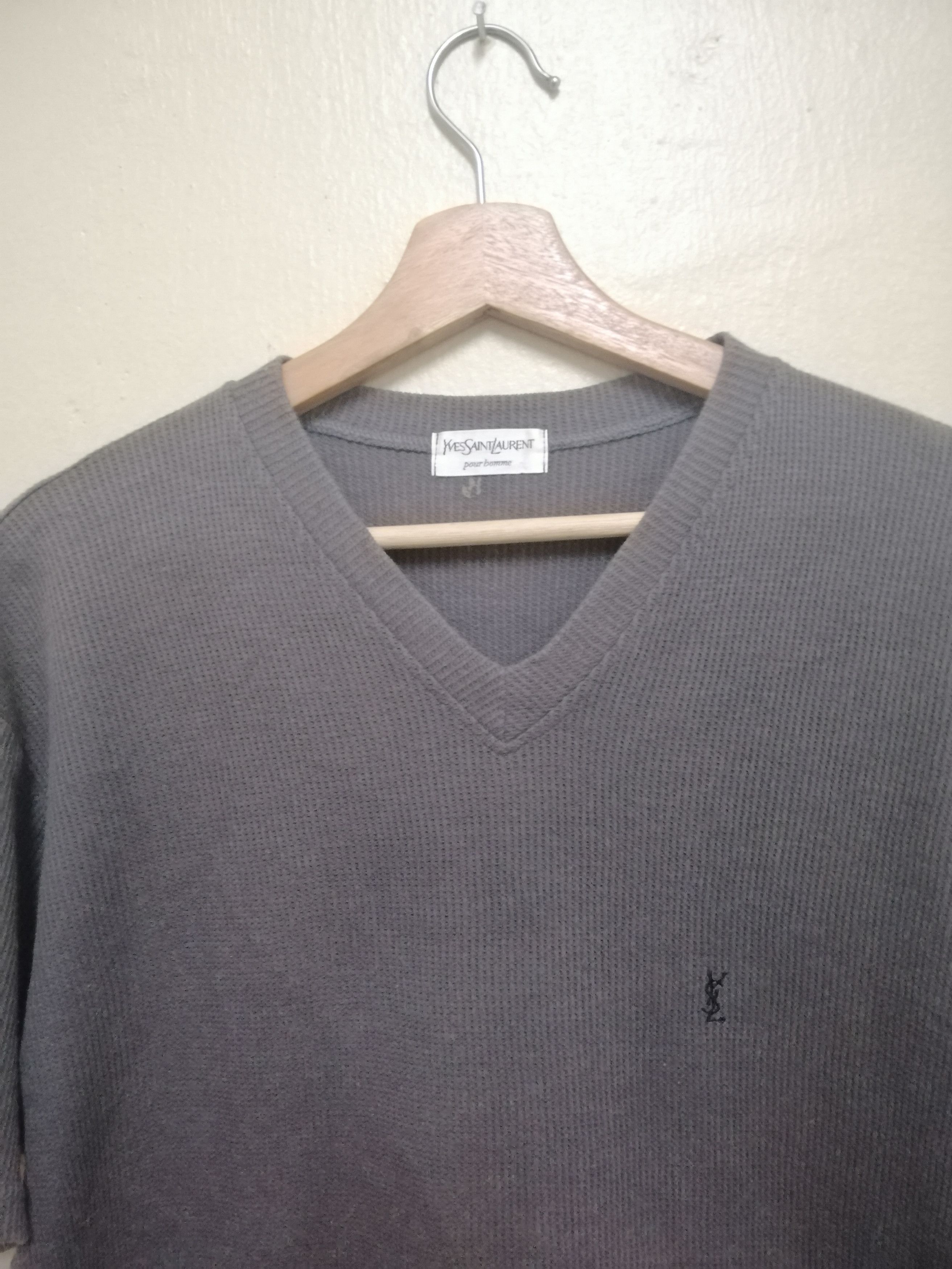 Yves Saint Laurent Vintage Ysl Small Logo Tshirt Size US M / EU 48-50 / 2 - 1 Thumbnail