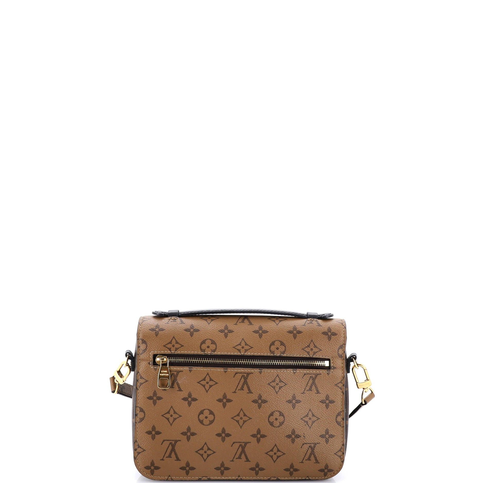 Louis Vuitton Pochette Metis Size ONE SIZE - 3 Thumbnail