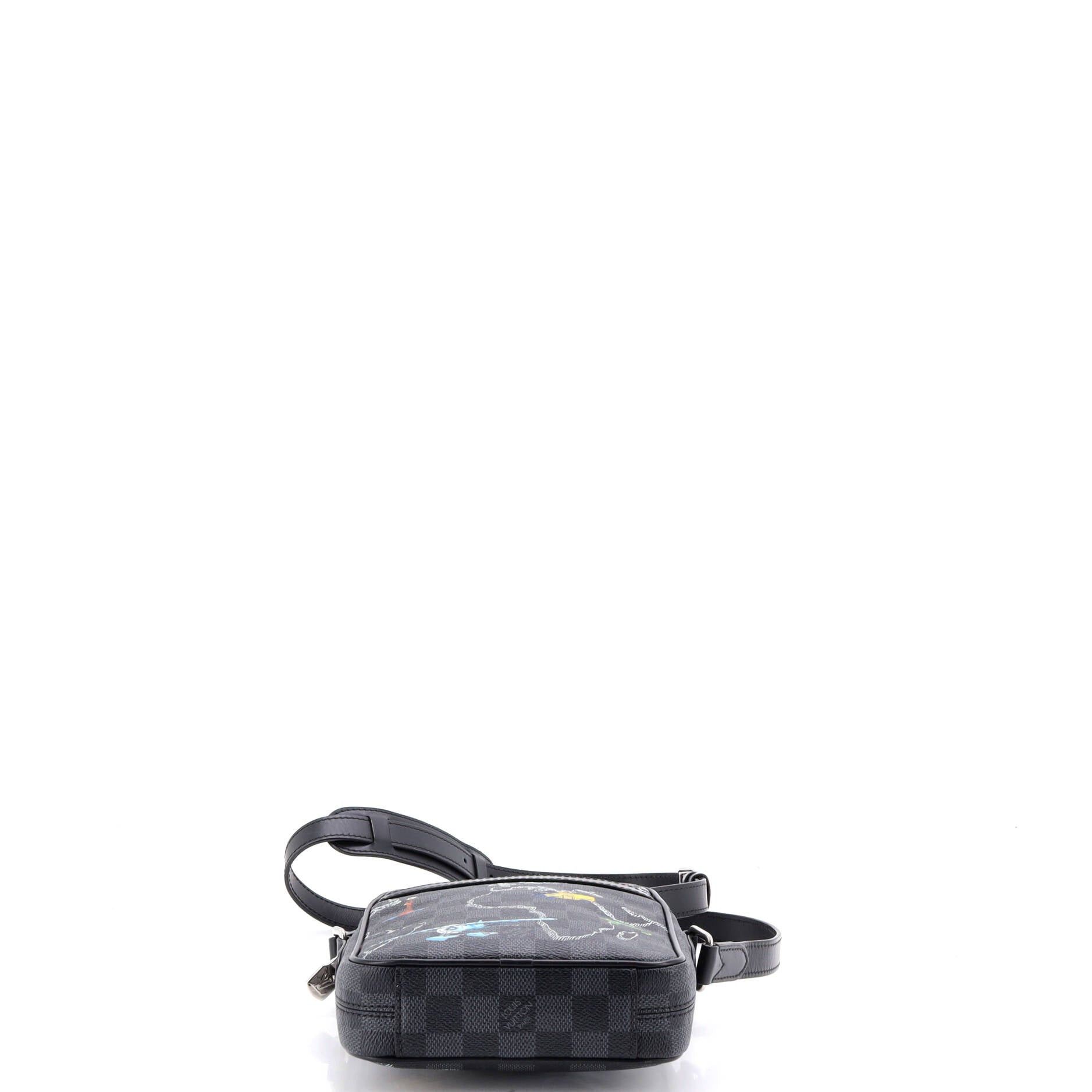 Louis Vuitton Danube Slim Bag Size ONE SIZE - 4 Thumbnail
