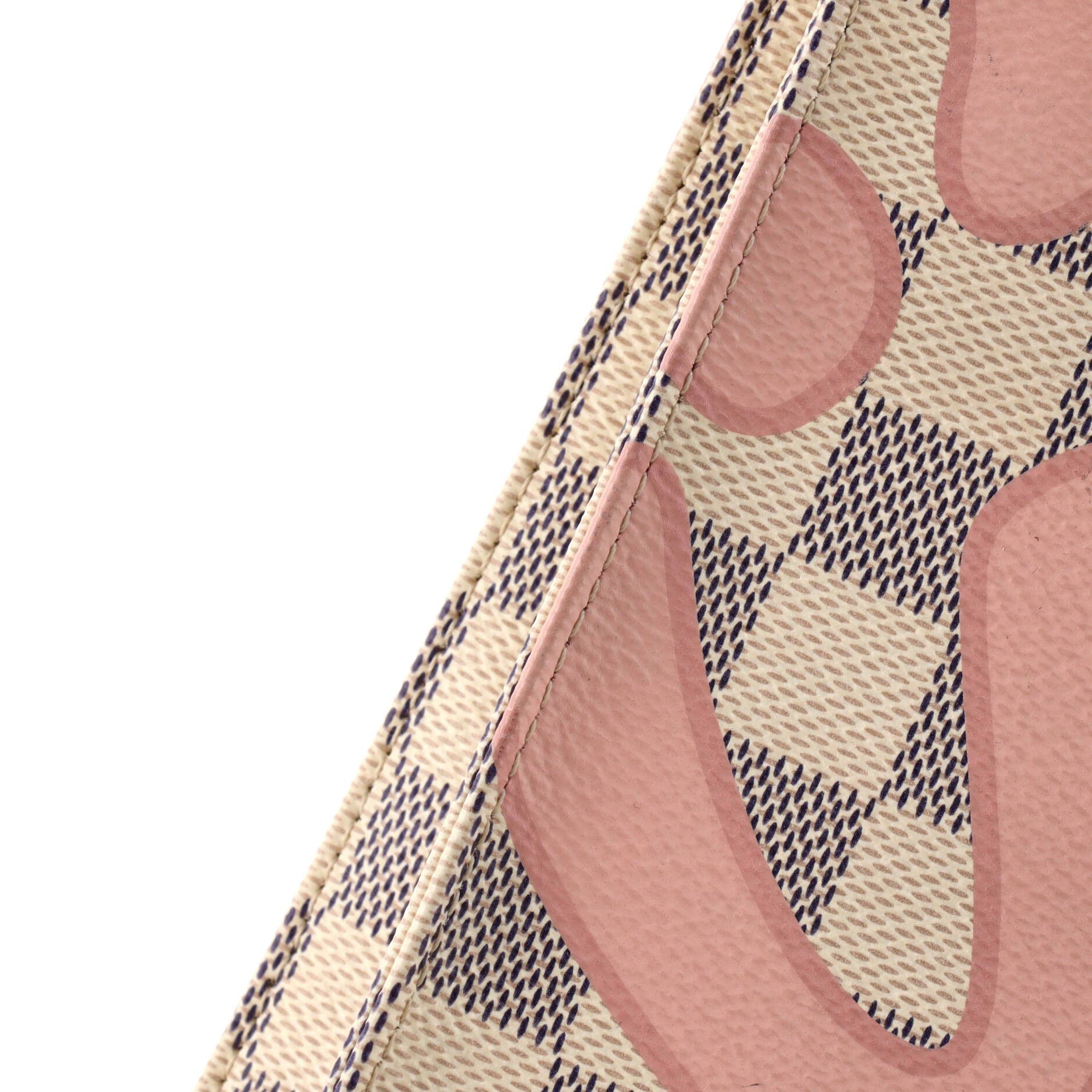 Louis Vuitton Toiletry Pouch Size ONE SIZE - 6 Thumbnail