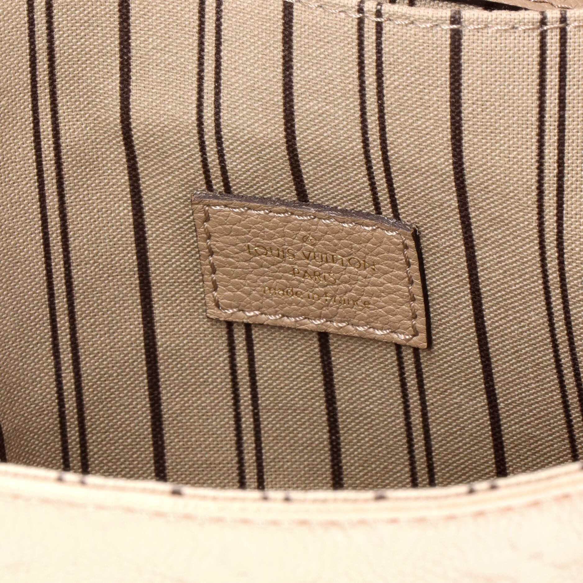 Louis Vuitton Pochette Metis Size ONE SIZE - 8 Thumbnail