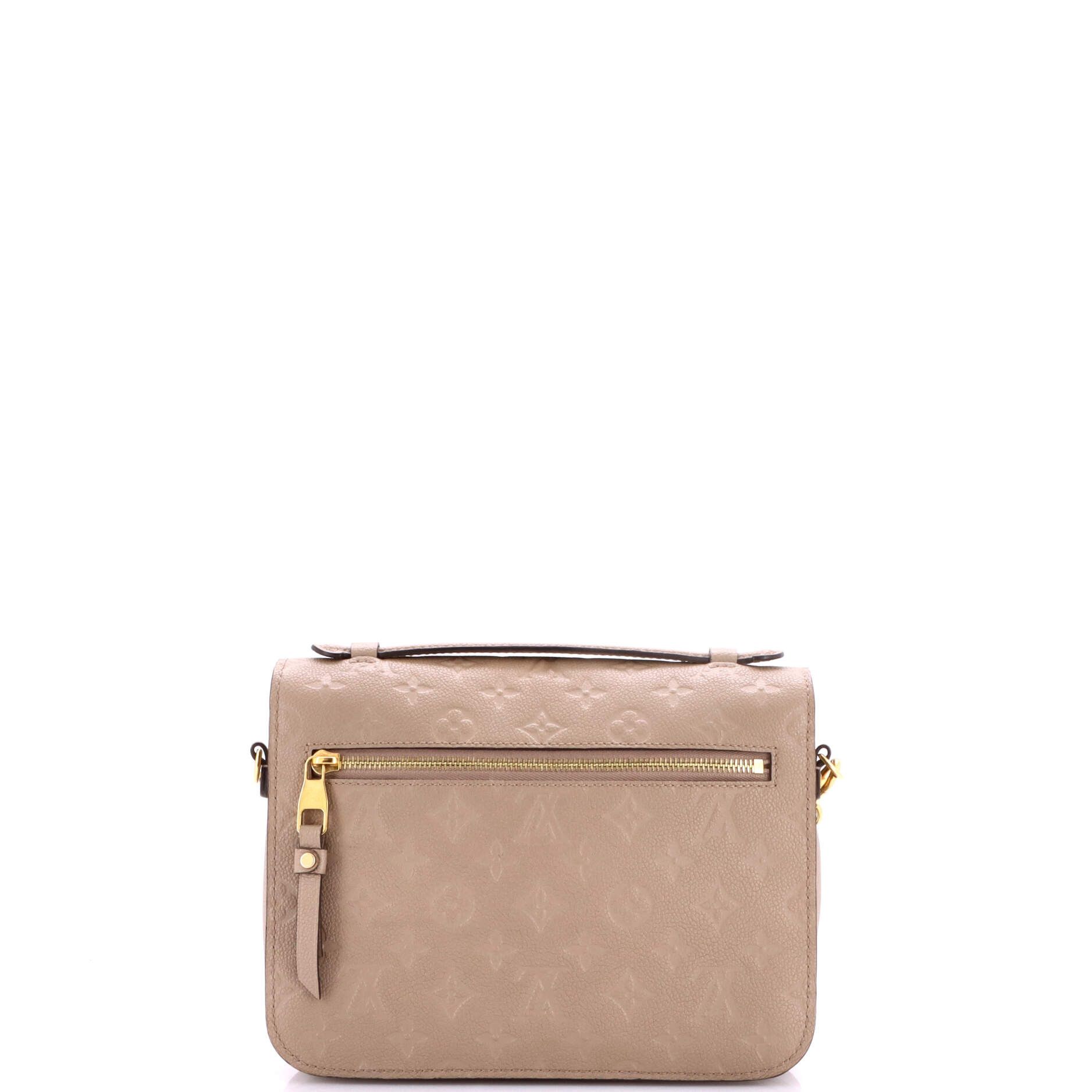 Louis Vuitton Pochette Metis Size ONE SIZE - 3 Thumbnail