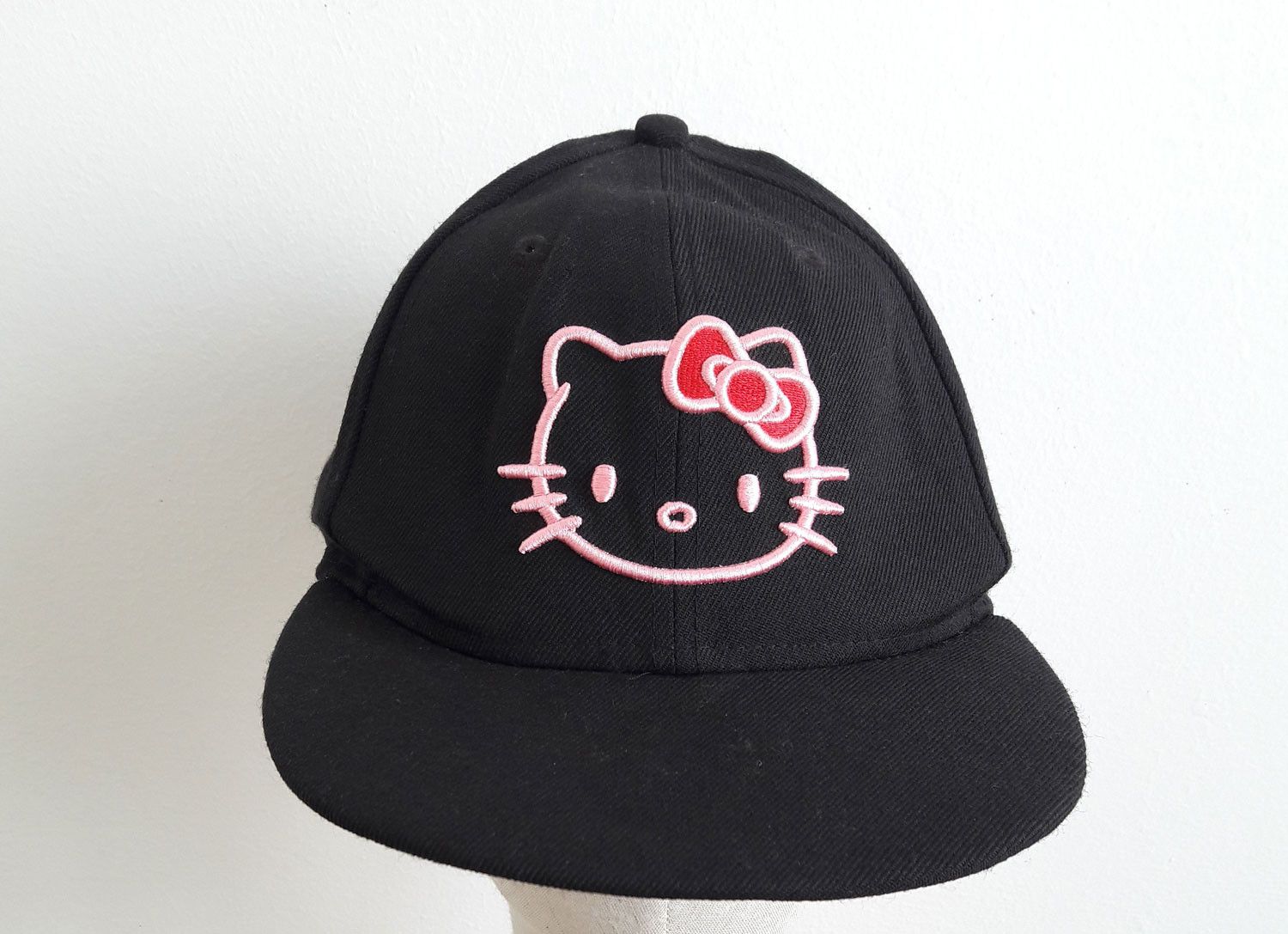 Hello Kitty New Era Cap | Grailed