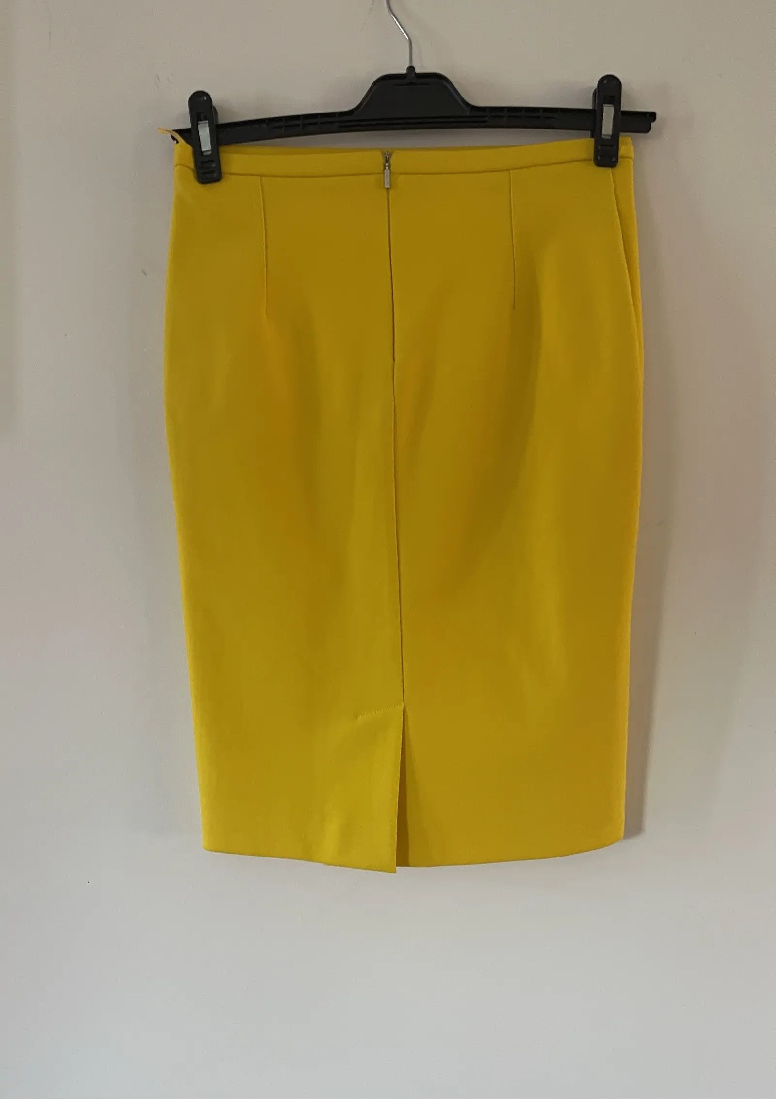 Max Mara Max Mara Skirt Size 27" / US 4 / IT 40 - 4 Thumbnail