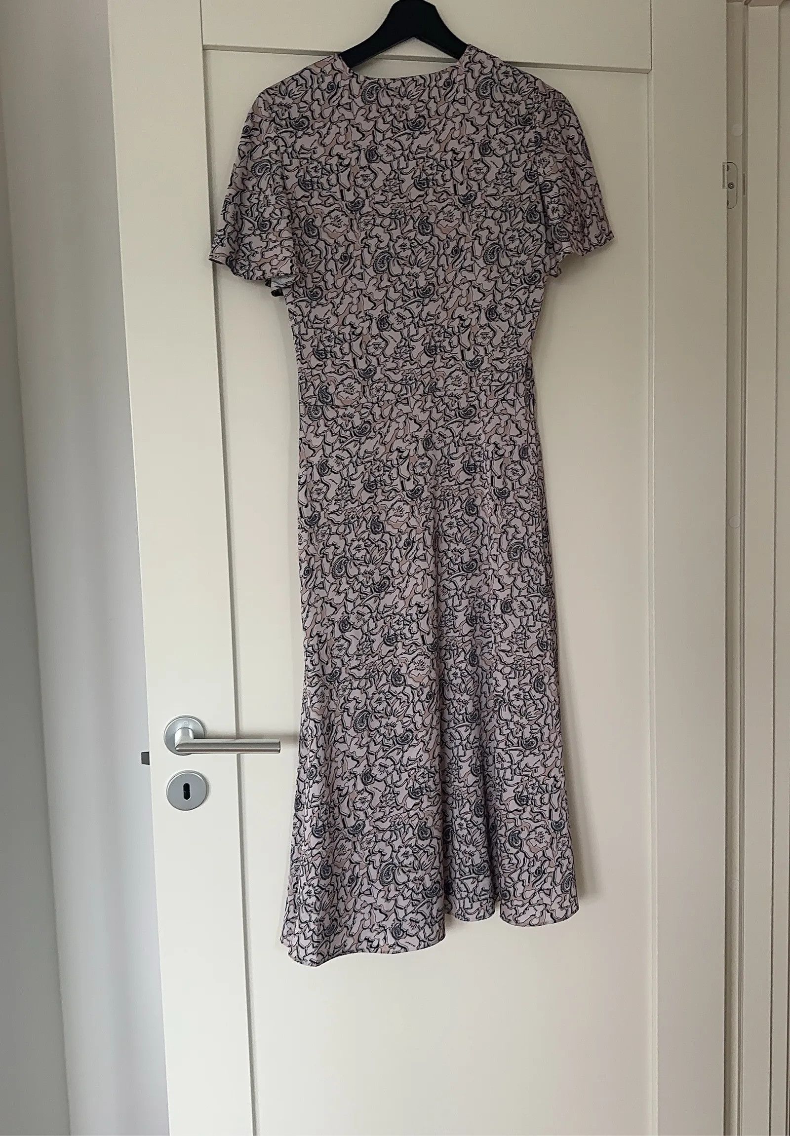 Karl Lagerfeld Karl Lagerfeld Dress Size XS / US 0-2 / IT 36-38 - 4 Thumbnail