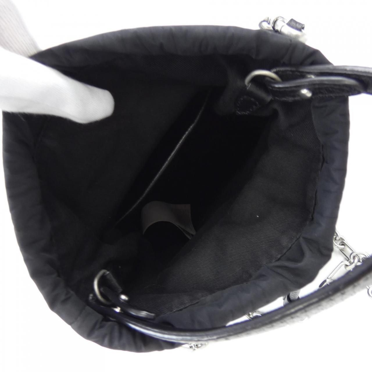 Maison Margiela Maison Margiela Maison Margiela 5AC BUCKET bucket bag Others Shoulder Bag S61WG0035 DUTY FREE for USA Size ONE SIZE - 6 Thumbnail