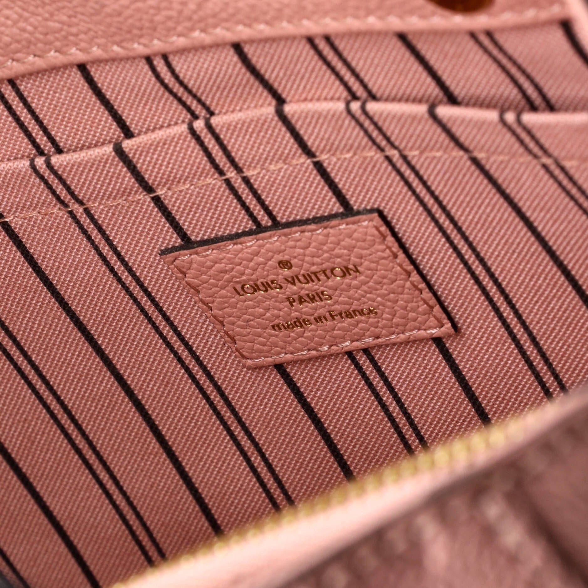 Louis Vuitton Montaigne Handbag Size ONE SIZE - 7 Thumbnail