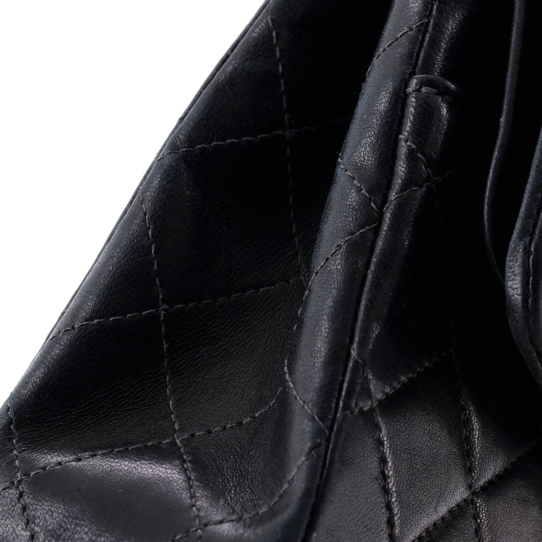 Chanel Vintage Classic Double Flap Bag Size ONE SIZE - 6 Thumbnail