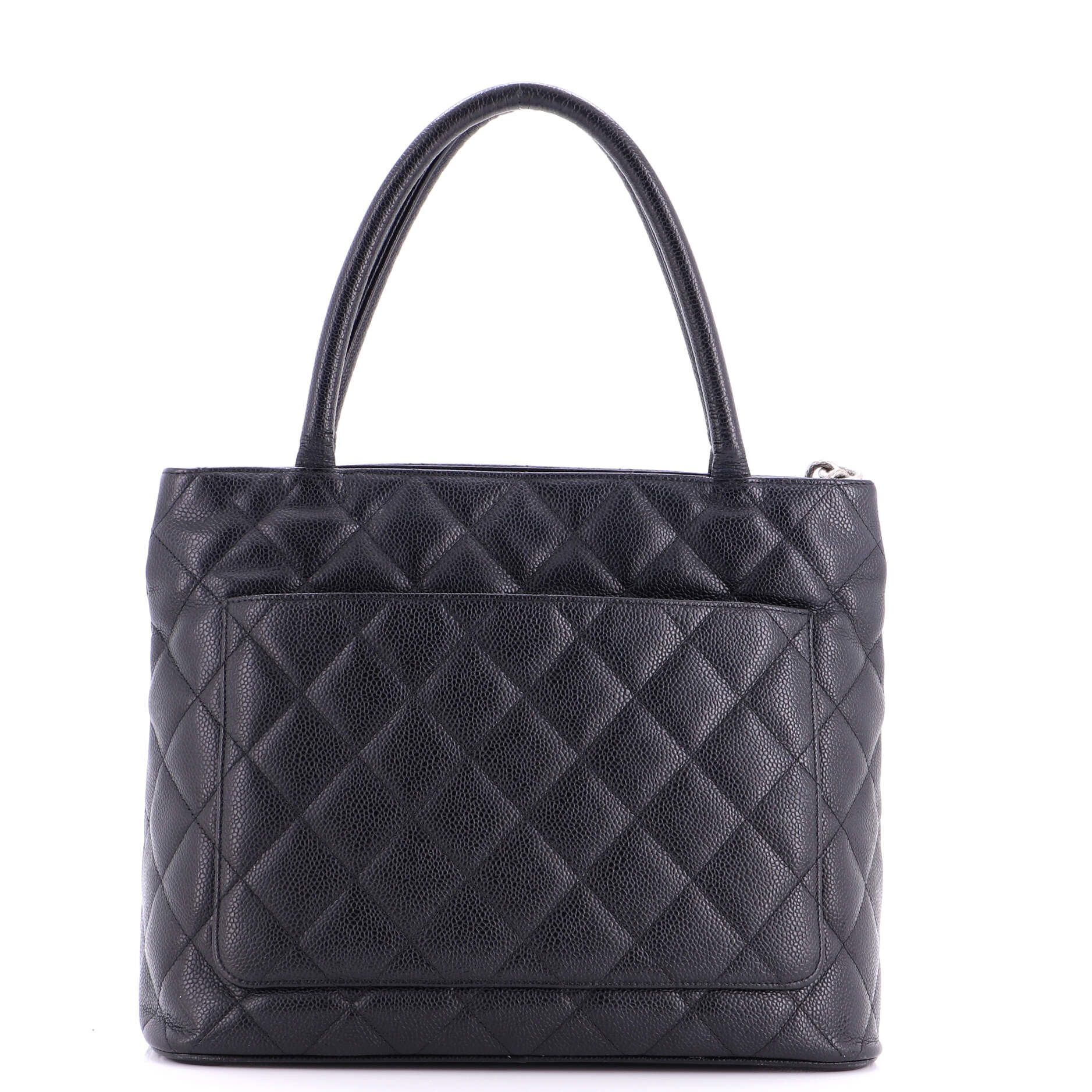 Chanel Medallion Tote Size ONE SIZE - 3 Thumbnail