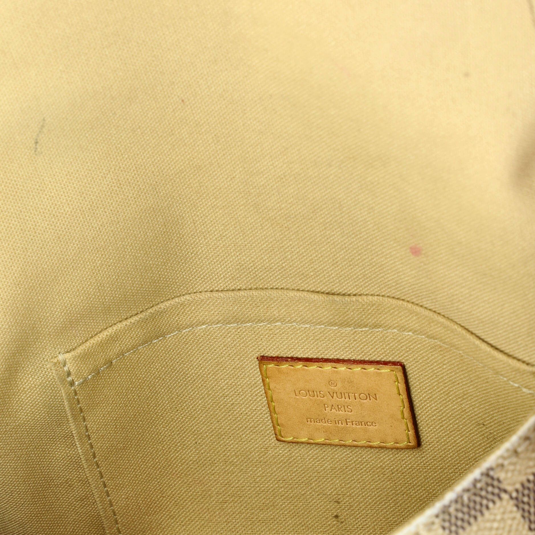 Louis Vuitton Favorite Handbag Size ONE SIZE - 6 Thumbnail