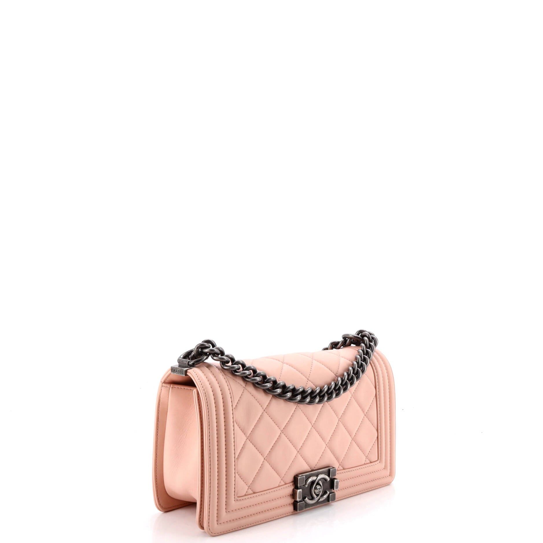 Chanel Boy Flap Bag Size ONE SIZE - 2 Thumbnail