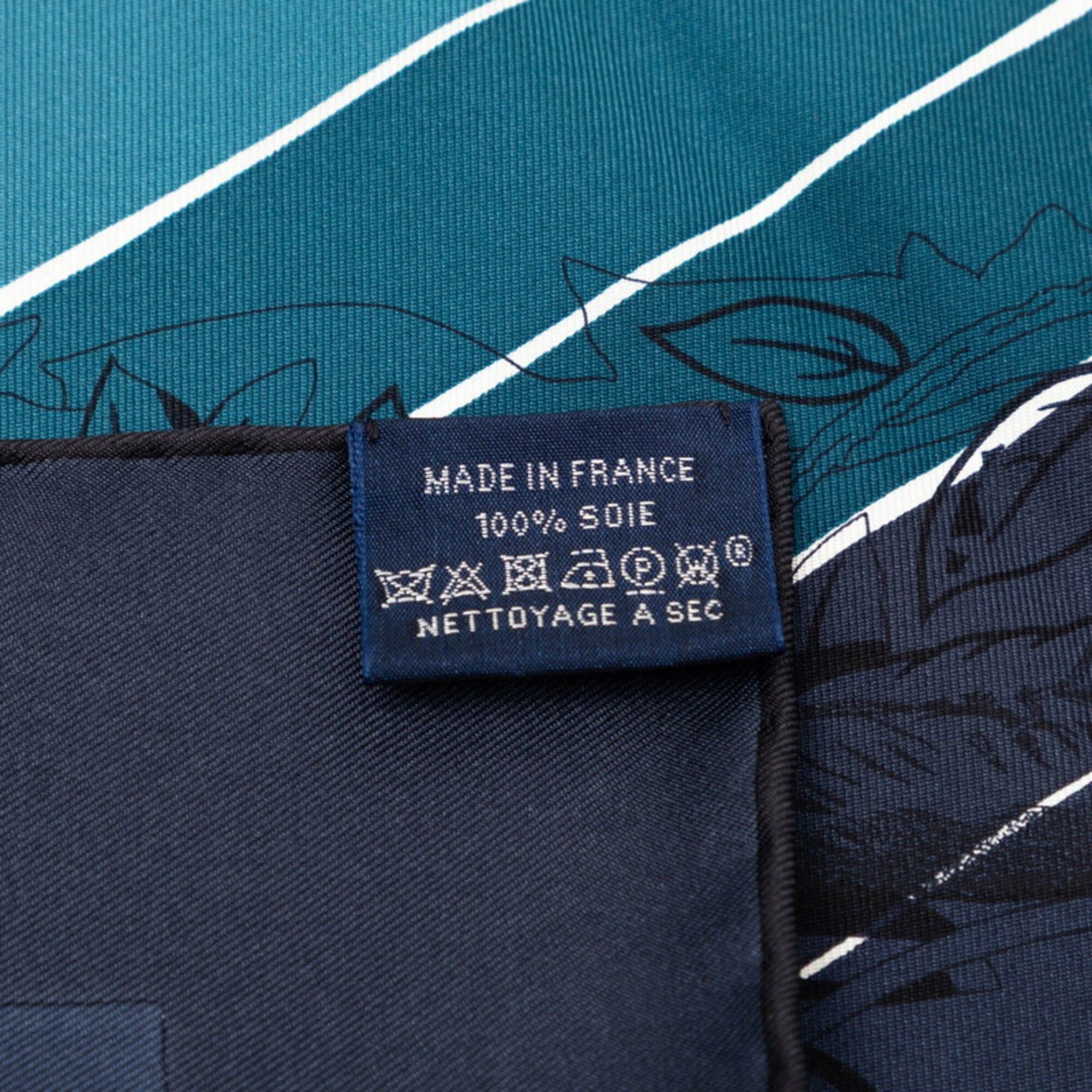 Hermes Hermes Carre 90 JUNGLE LOVE Scarf/Muffler, Large Size, Green, Navy, Multicolor, Silk, Women's. Size ONE SIZE - 9 Thumbnail