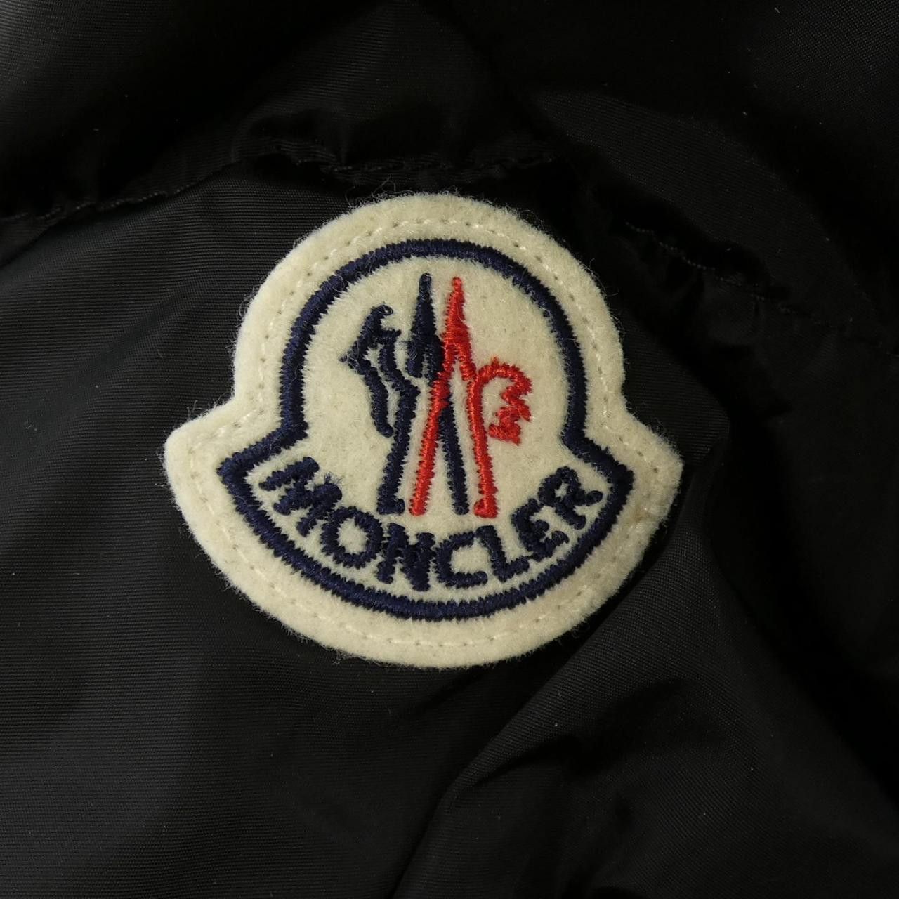 Moncler Moncler Moncler AVOCETTE down coat Textile Outerwear AVOCETTE DUTY FREE for USA Size ONE SIZE - 9 Thumbnail