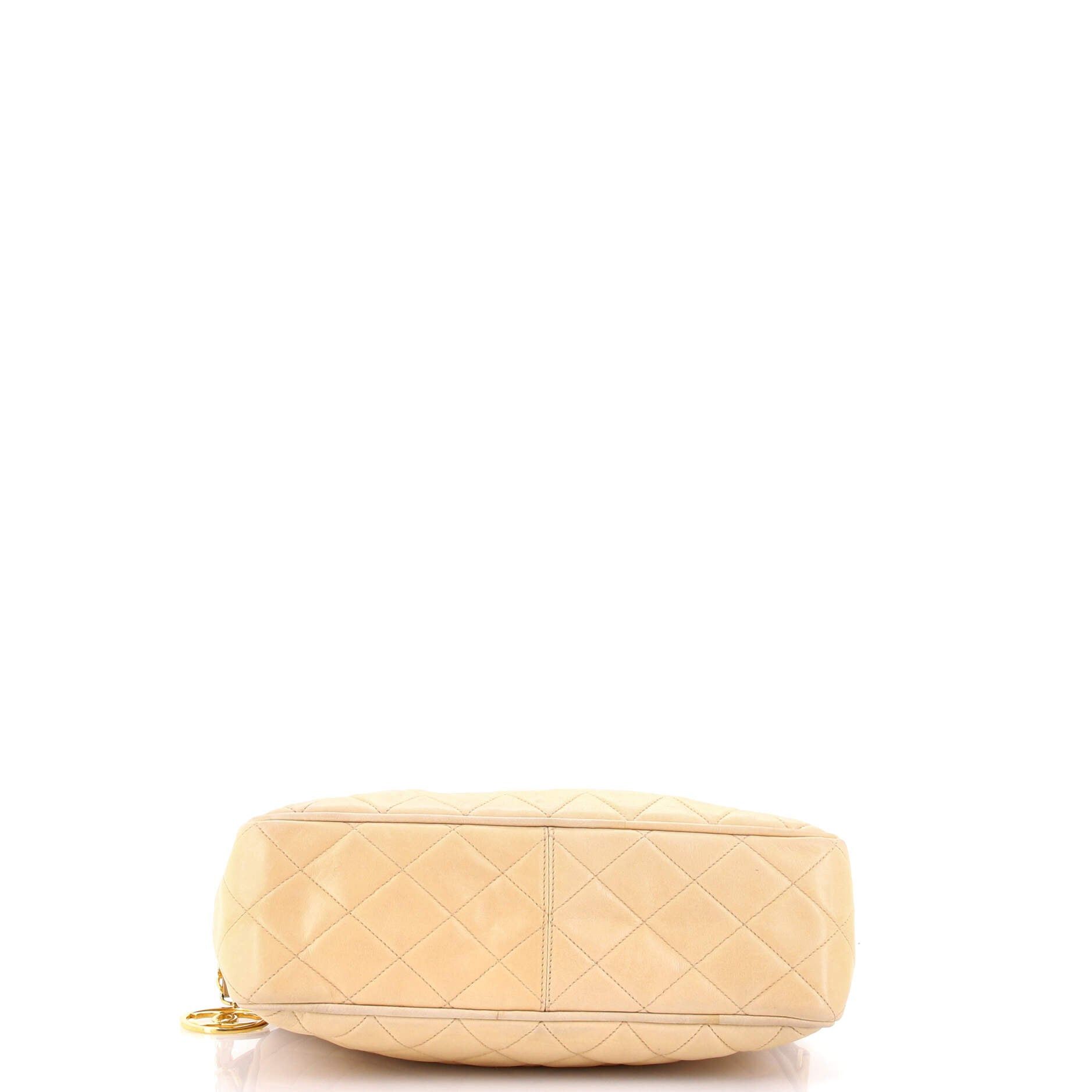 Chanel Vintage Chain Camera Bag Size ONE SIZE - 4 Thumbnail