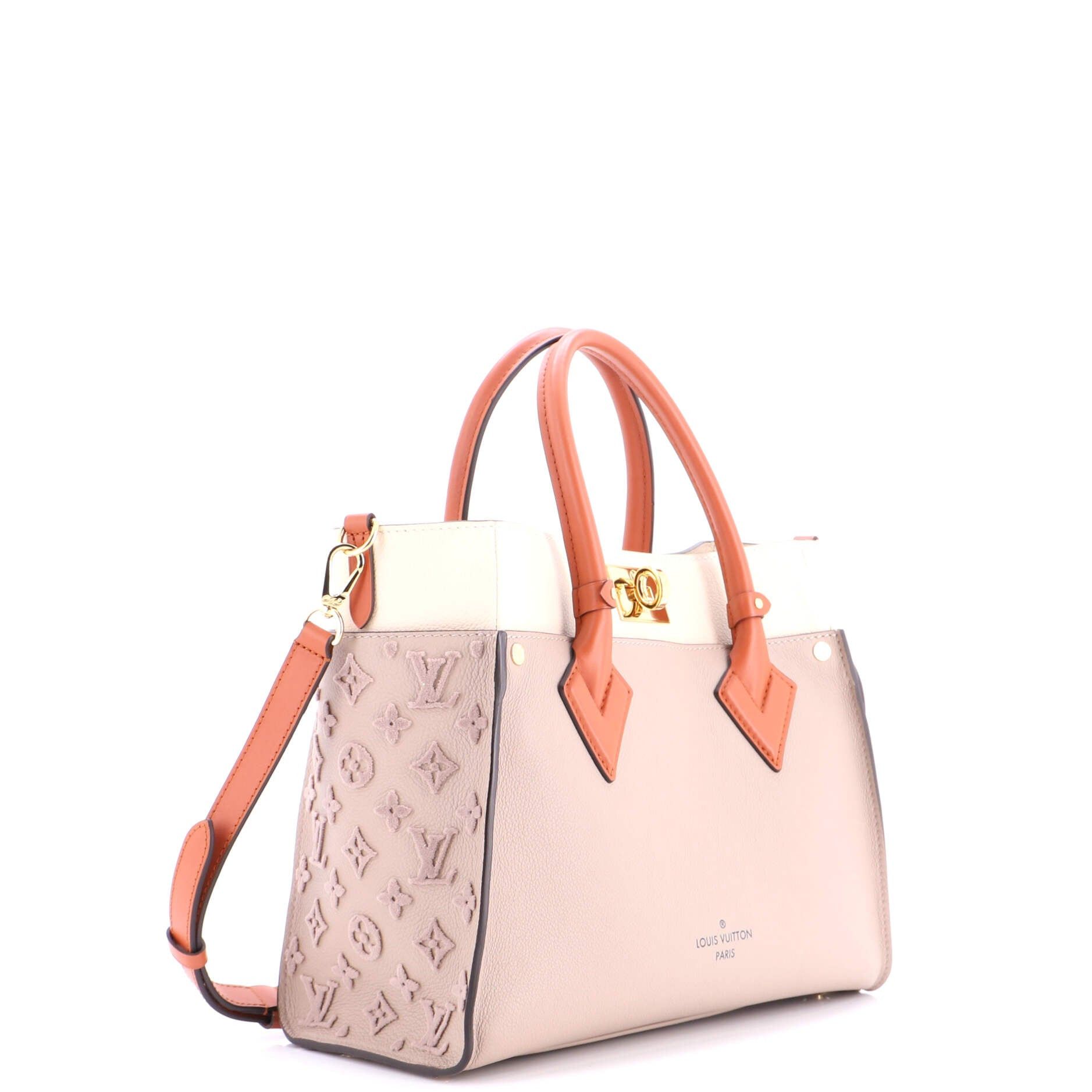 Louis Vuitton On My Side Tote Size ONE SIZE - 2 Thumbnail