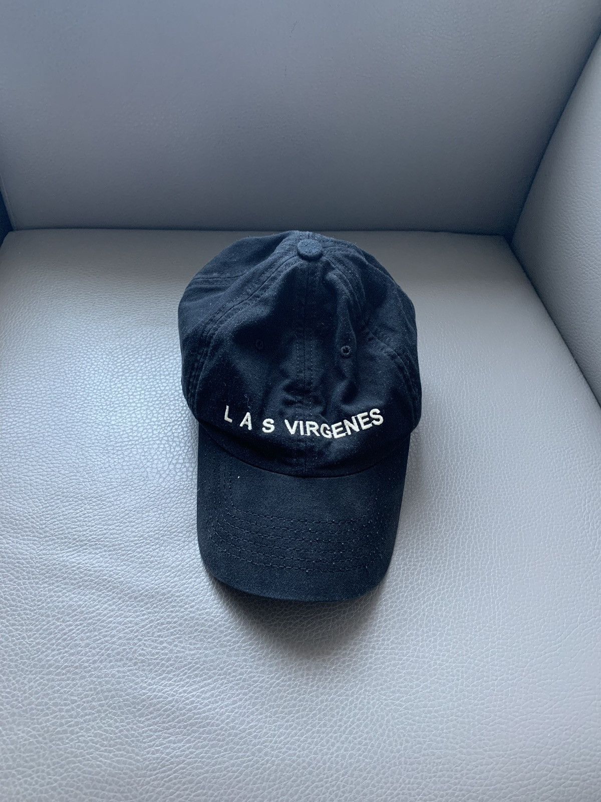 yeezy las virgenes hat